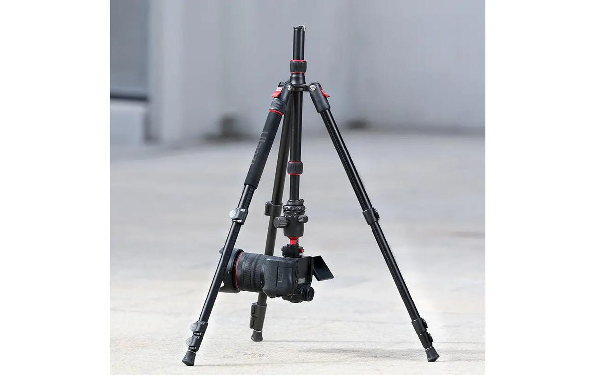 Ulanzi TT31 Dreibeinstativ – bis 177 cm, 4 kg Traglast – für DSLR-Kameras, Kameras mit 1/4" Gewinde – Schwarz