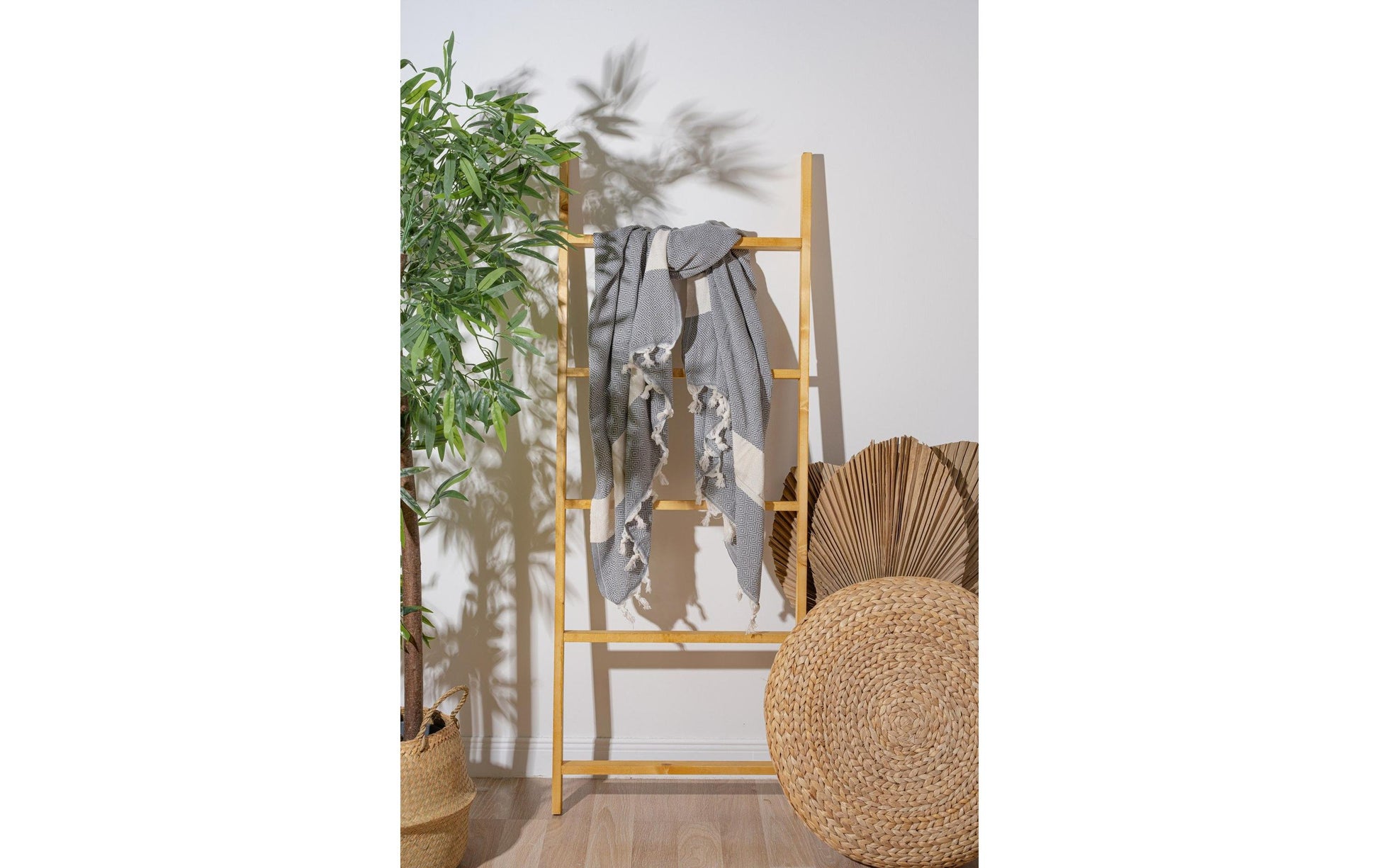 Foutastic Strandtuch – 100 × 180 cm, Beige/Grau, 100% Baumwolle