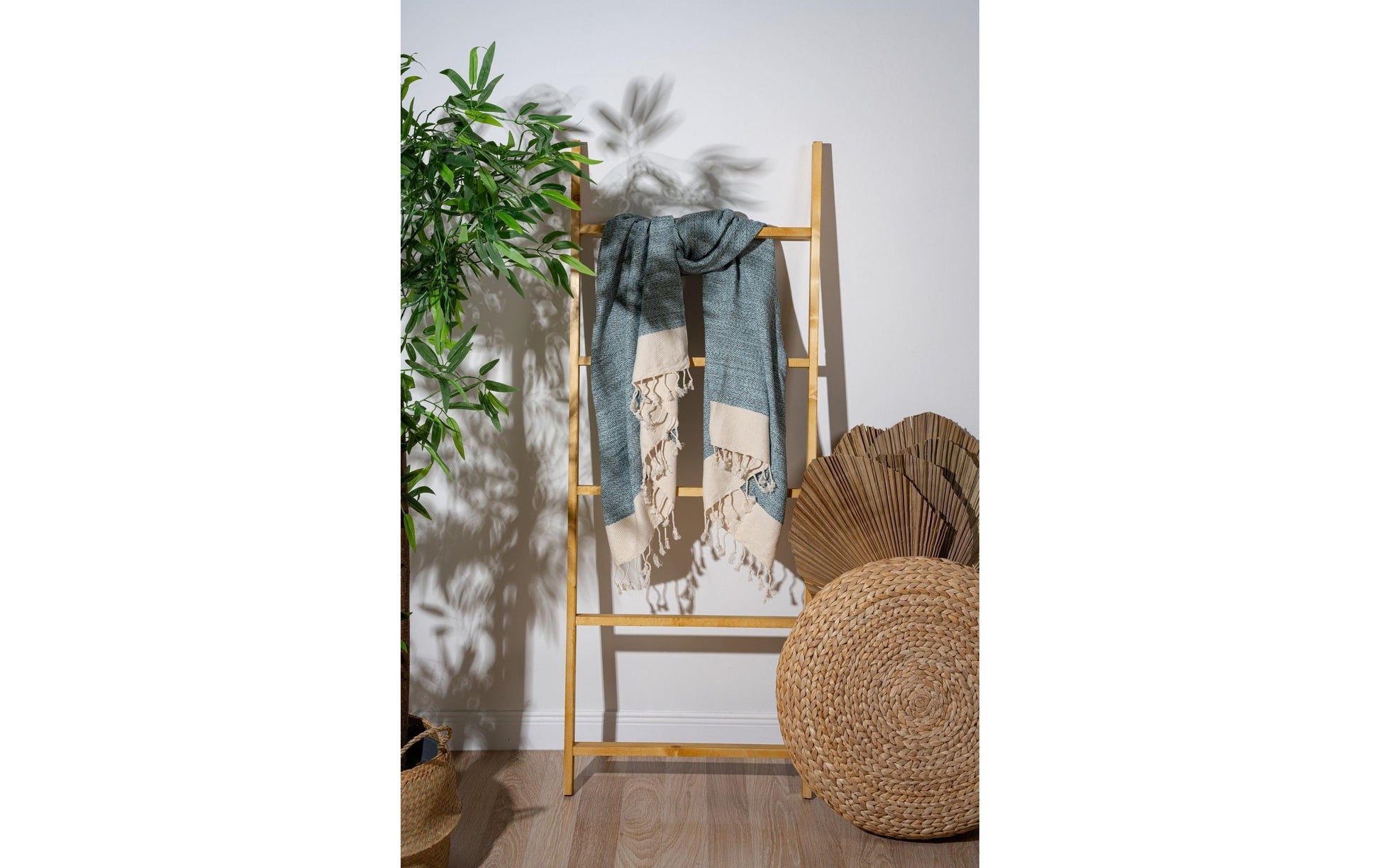 Foutastic Strandtuch Baliksirti – 90 × 180 cm, Beige/Mint, 90% Baumwolle/10% Polyester