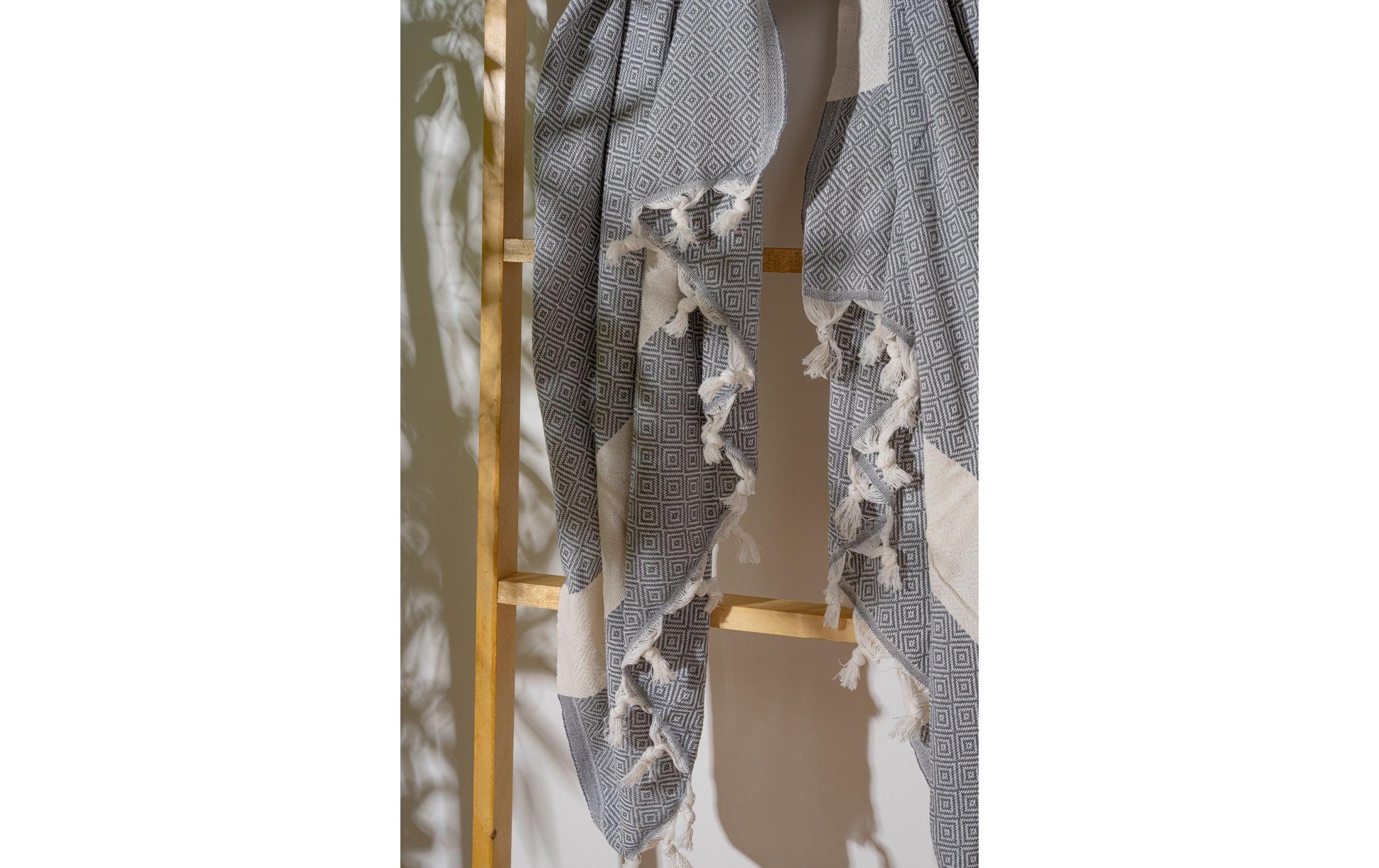 Foutastic Strandtuch – 100 × 180 cm, Beige/Grau, 100% Baumwolle