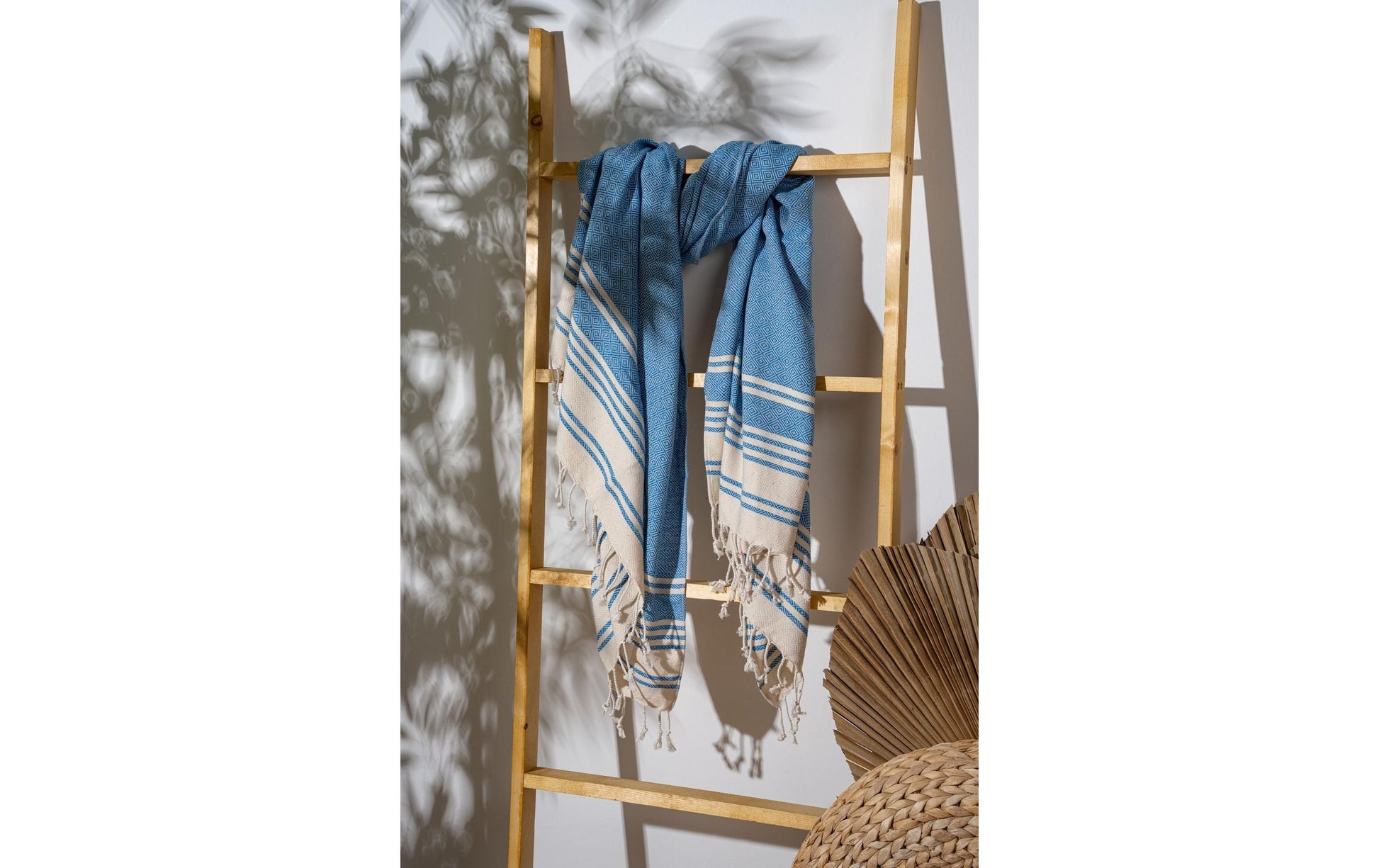 Foutastic Badetuch New Diamond Royal – 90×170 cm, 60% Baumwolle/40% Polyester, Blau/Beige