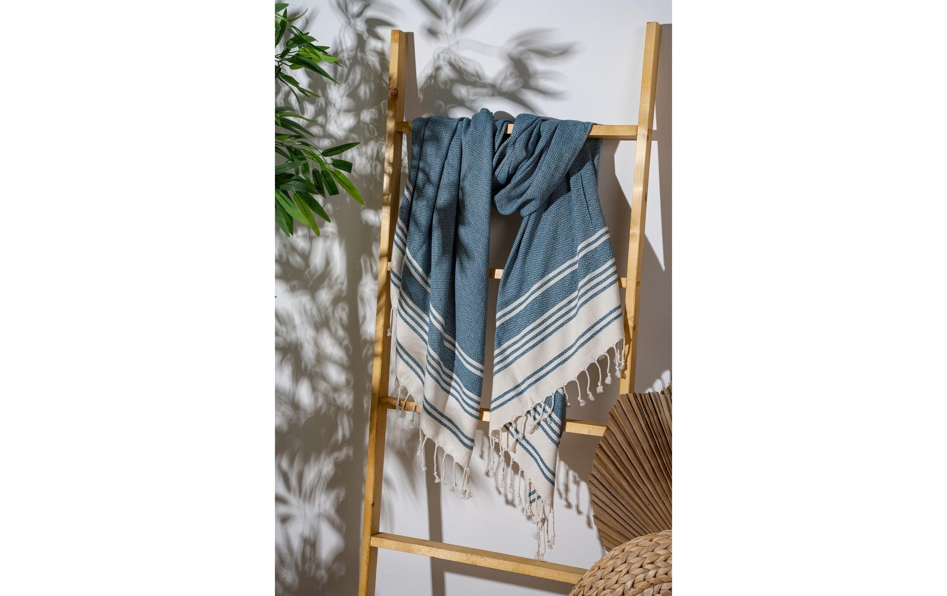 Foutastic Strandtuch New Diamond – 90 × 170 cm, Dunkelblau/Beige, 60% Baumwolle/40% Polyester