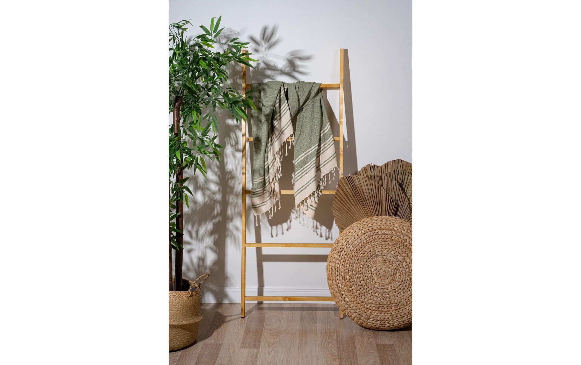 Foutastic Strandtuch New Diamond – 90 × 170 cm, Dunkelgrün/Beige, 60% Baumwolle/40% Polyester