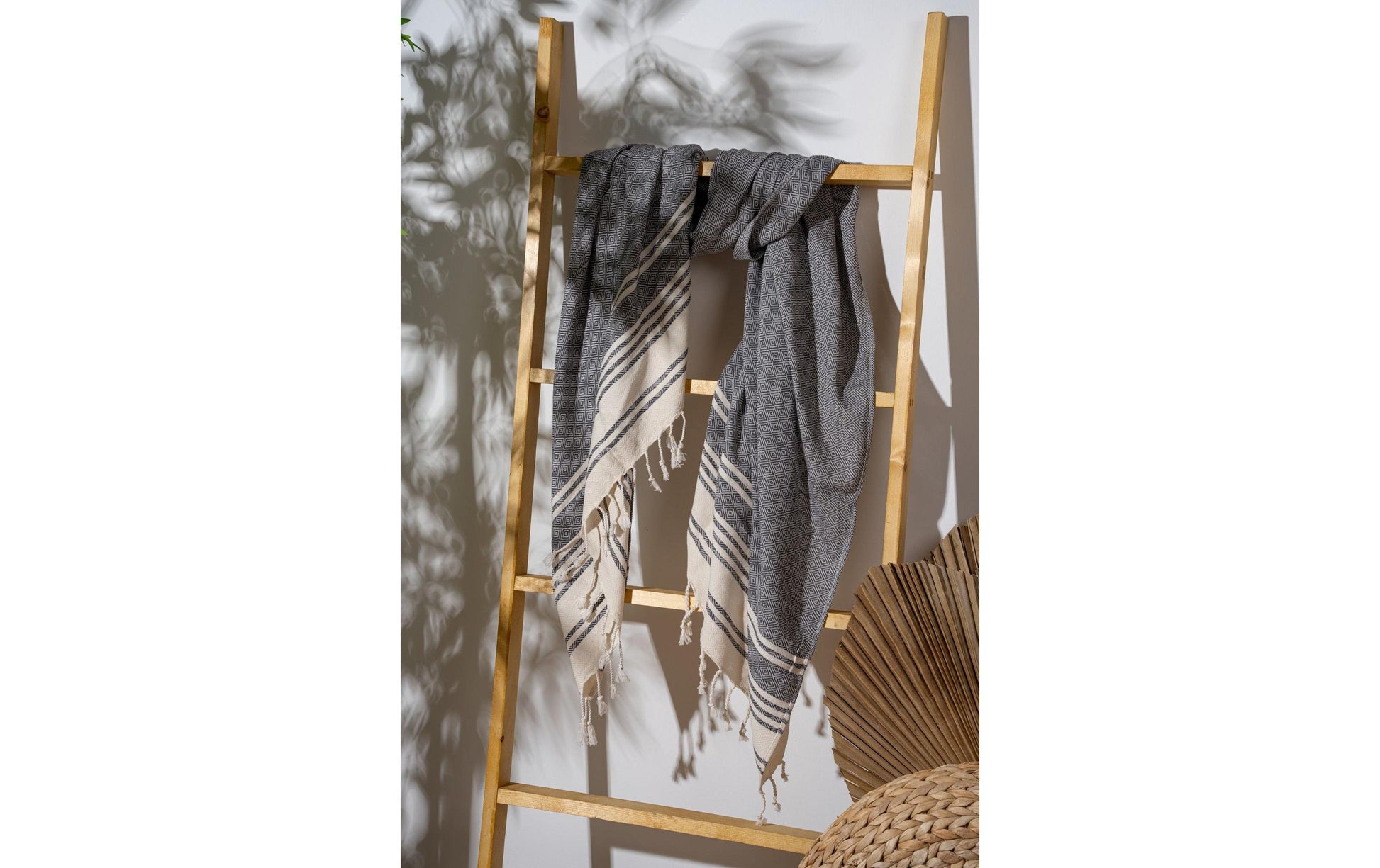 Foutastic Strandtuch New Diamond – 90 × 170 cm, Anthrazit/Beige, 60% Baumwolle/40% Polyester