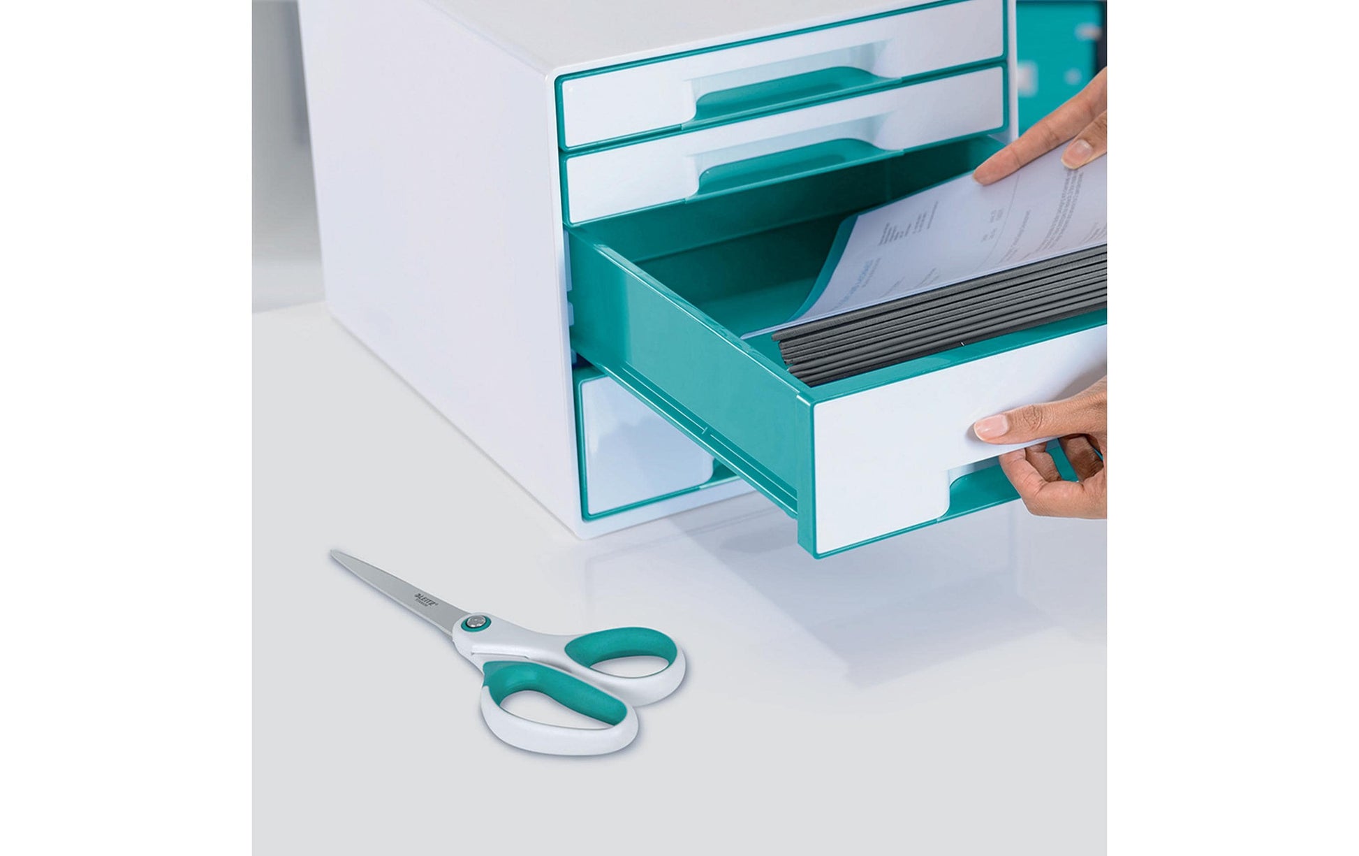 Leitz Universalschere WOW – blau, weiss