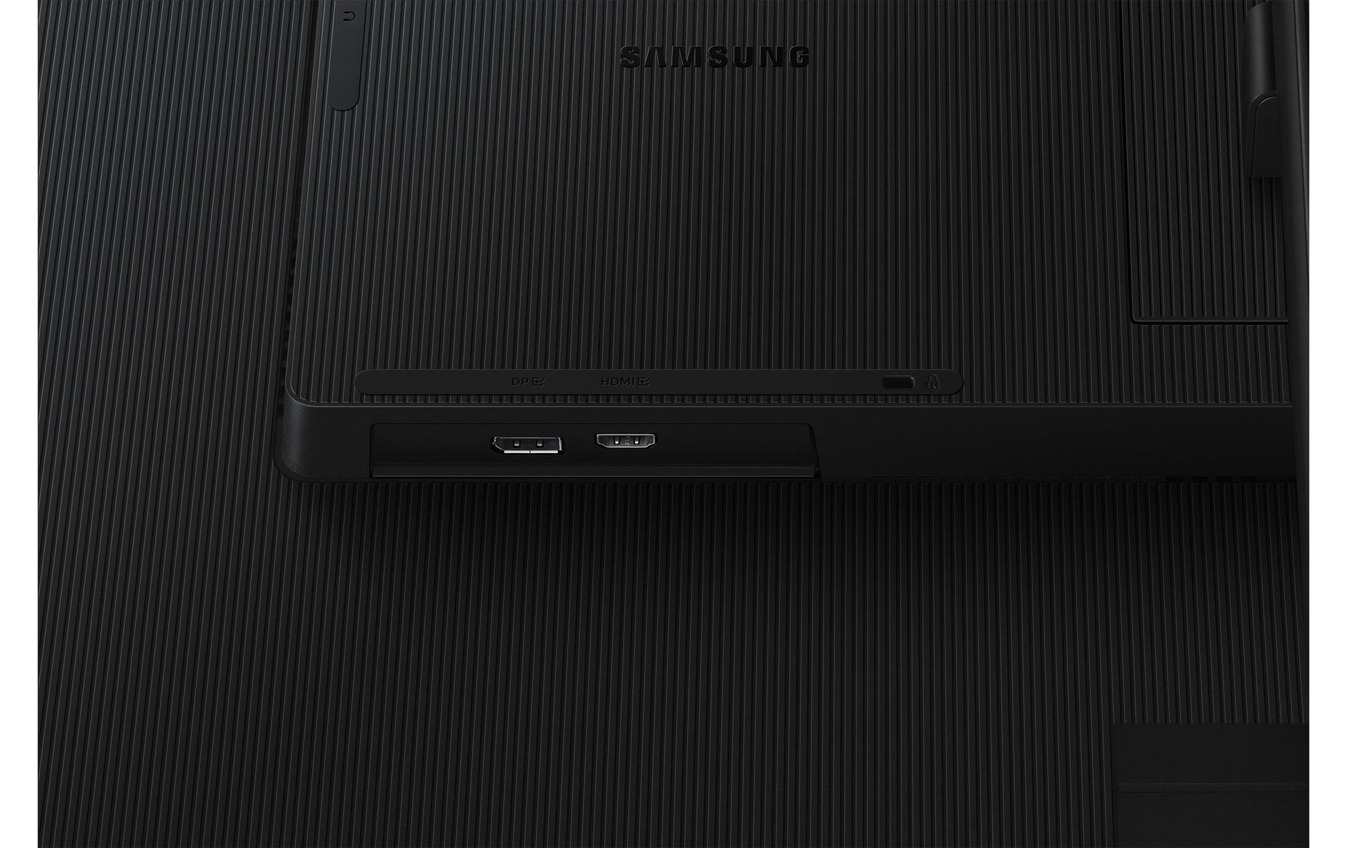 Samsung S70D – 37", 3840 × 2160 (4K), VA, LAN, HDR10