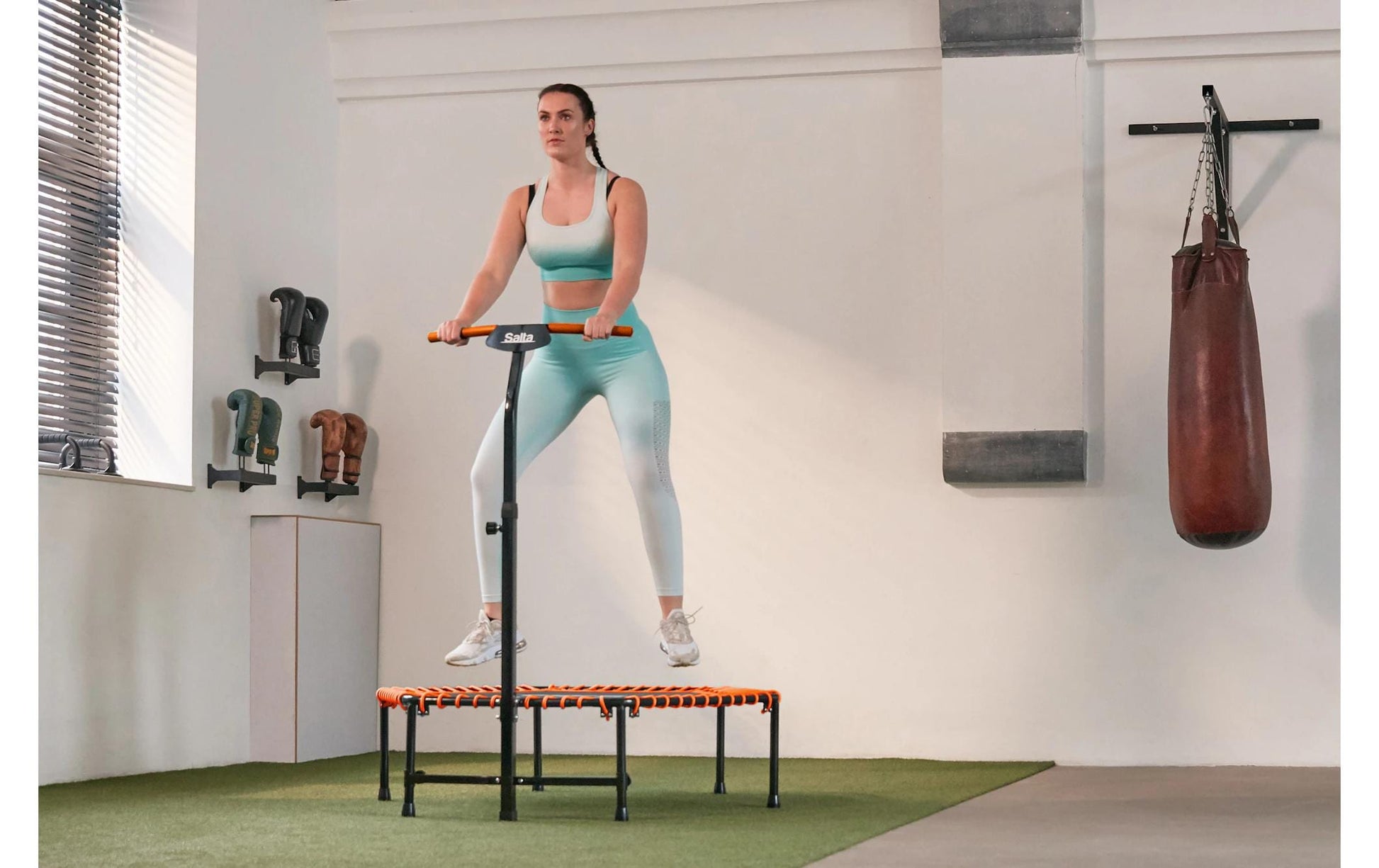 Salta 5357O Fitness-Trampolin – max. 110 kg – Ø 128 cm – Stahl, schwarz/orange – TÜV