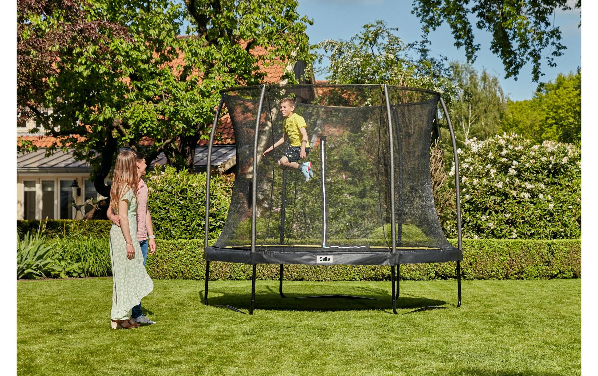Salta Trampolin über der Erde – rund – Ø 153 cm – max. 50 kg, 30 Federn – ab 5 Jahren – Stahl, schwarz – CE, TÜV