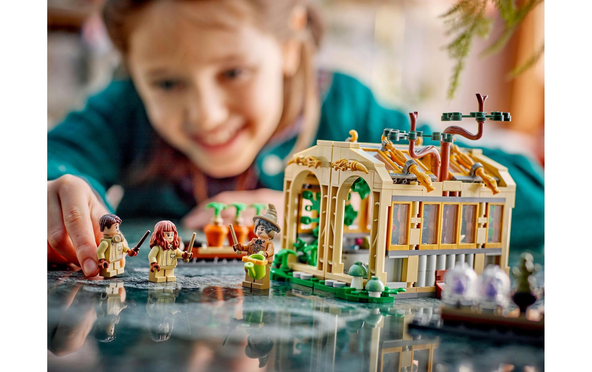 LEGO Harry Potter Hogwarts: Kräuterkundeunterricht Bauset – 390-teilig – 22,2 × 6,2 × 26,2 cm – ab 8 J.