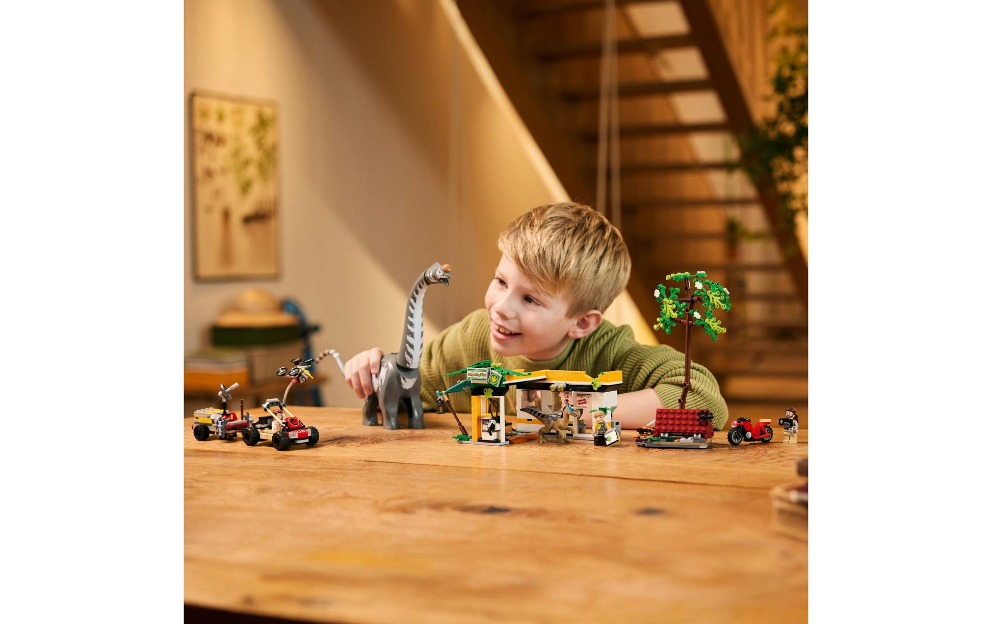 LEGO 76973 Grosse Fährtensuche Bauset – Jurassic World – 582-teilig – 28,2×7,2×45,6 cm – ab 7 J.