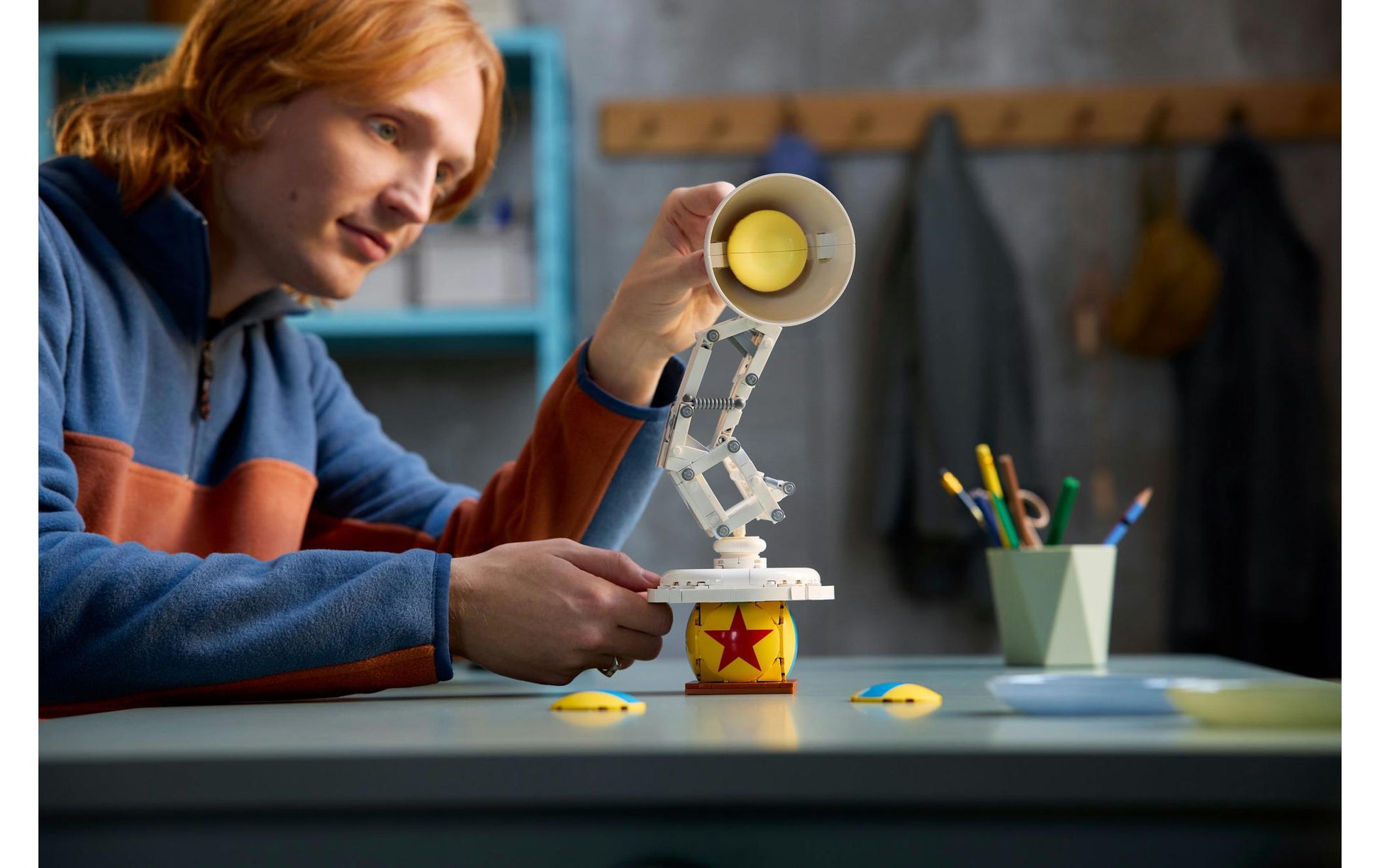 LEGO Ideas 21357 Luxo Jr. 3D Puzzle – Disney Pixar – 613-teilig – 26,2 × 9,5 × 22,2 cm – ab 18 Jahren