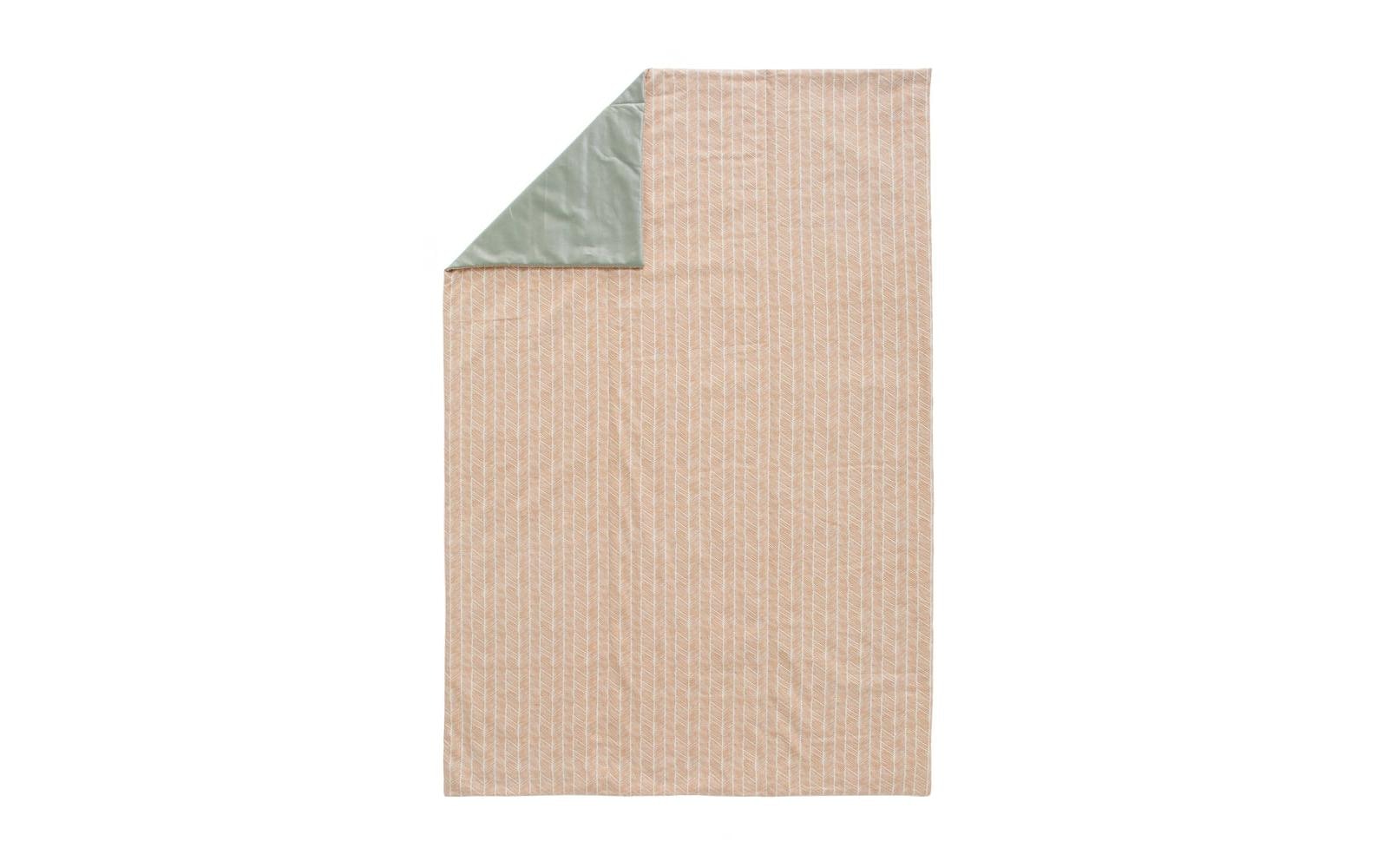 URBANARA Wohndecke – Baumwolle, Aprikose, Weiss, Salbeigrün – 130 × 190 cm
