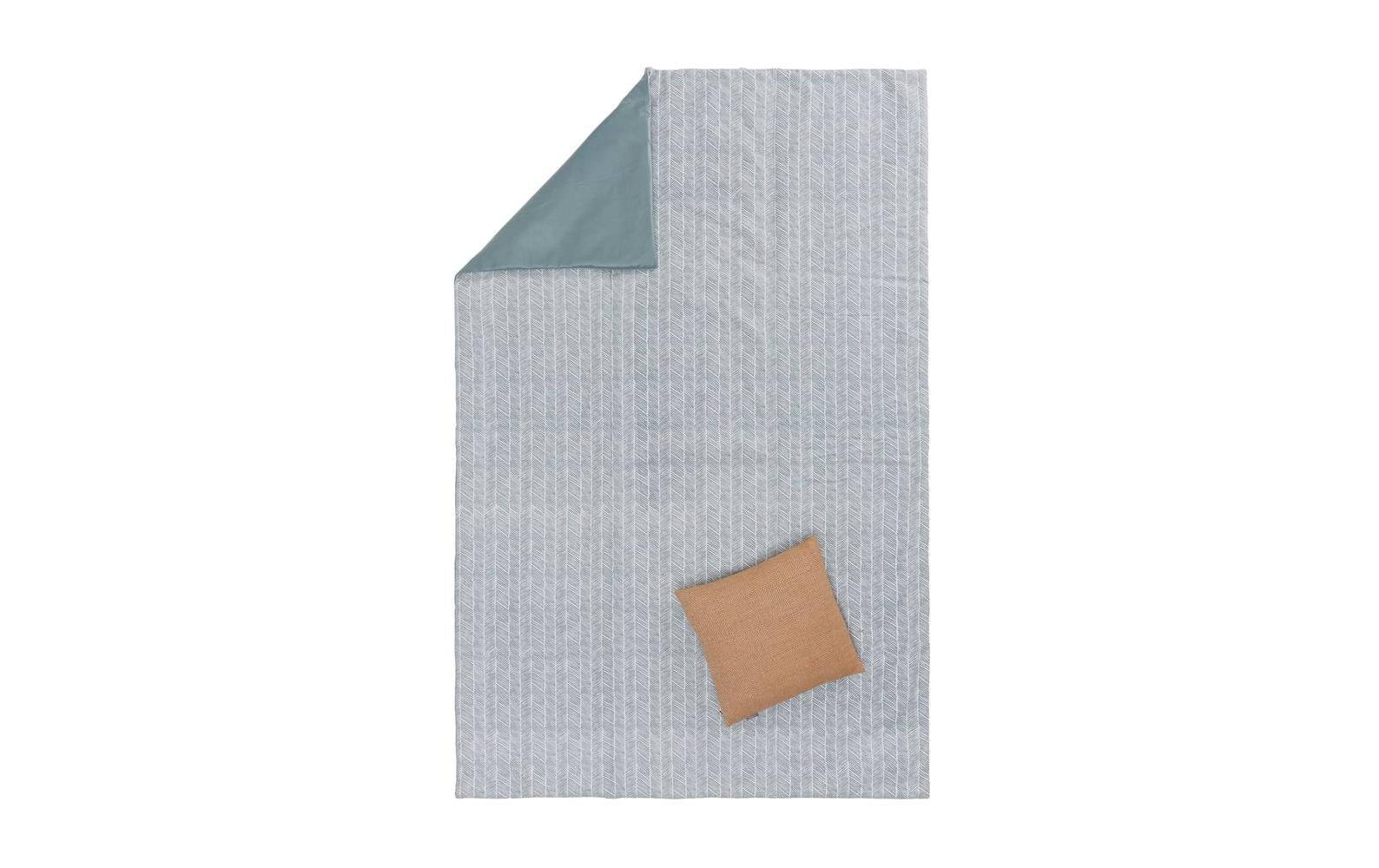 URBANARA Wohndecke – Baumwolle, Polyester, Grüngrau/Weiss – 130 × 190 cm