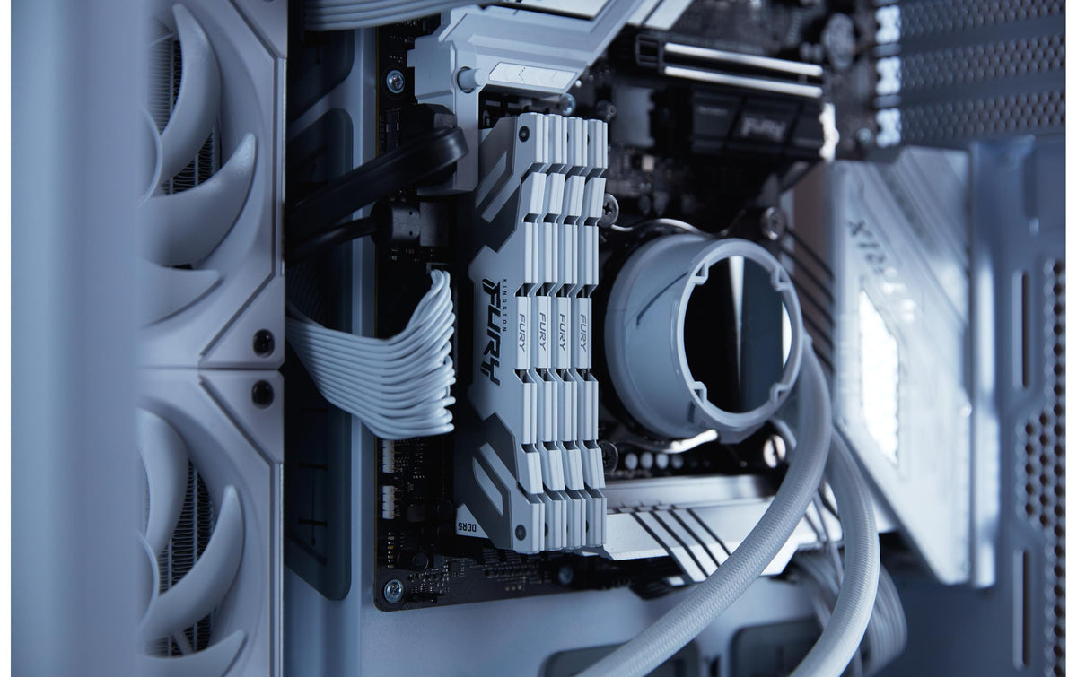 Kingston Technology Kingston FURY Renegade – 24 GB DDR5 8800 MT/s, CL42, 288-poliger DIMM, Weiss