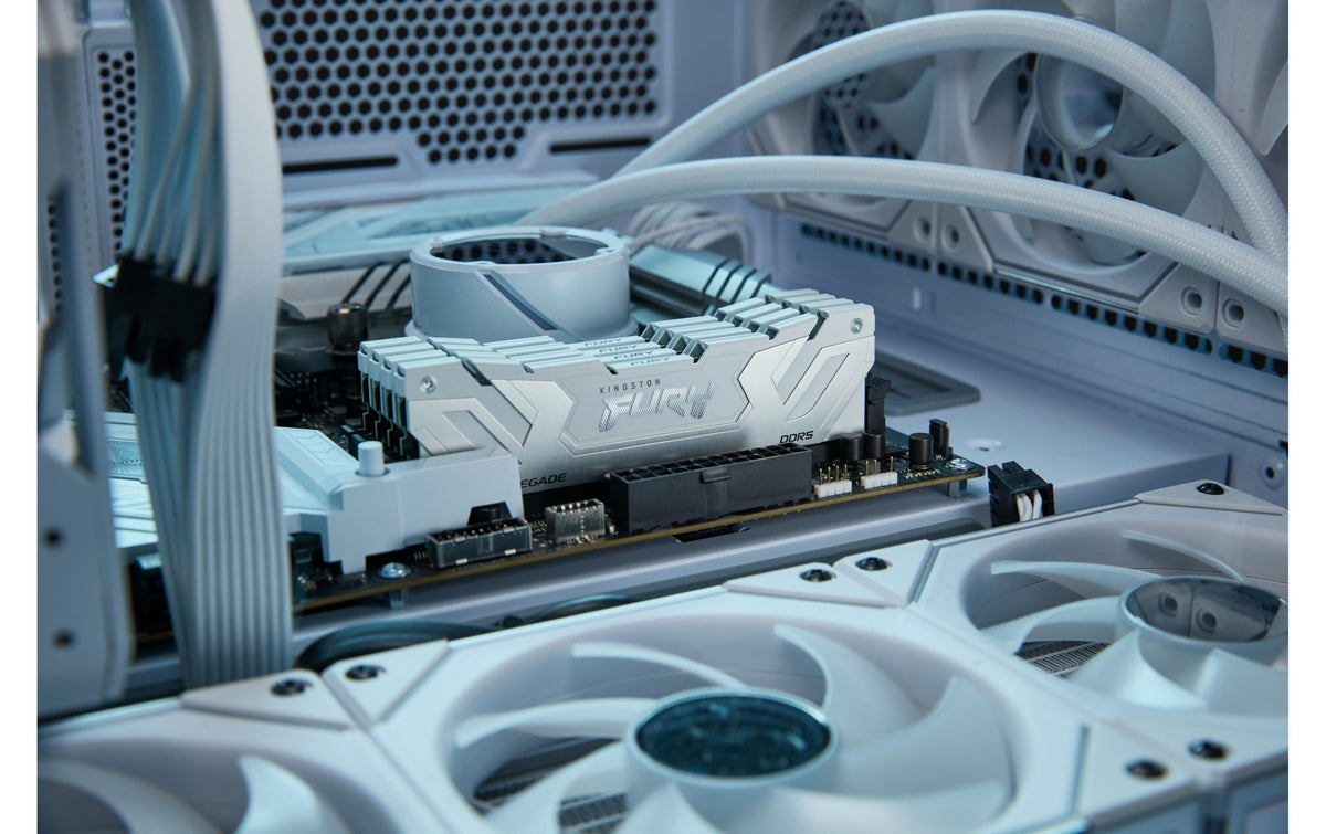 Kingston Technology Kingston FURY Renegade – 24 GB DDR5 8800 MT/s, CL42, 288-poliger DIMM, Weiss