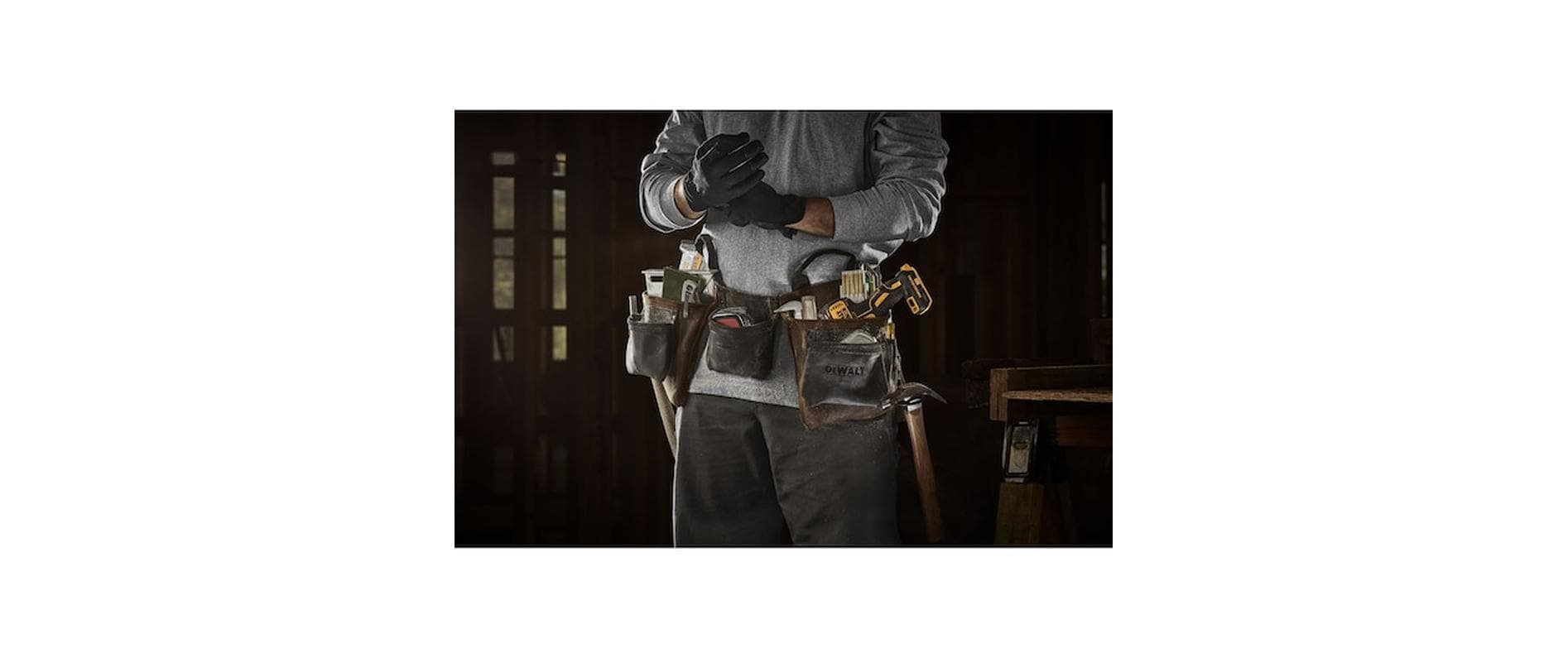 Dewalt Gürteltasche – mit Dornschliesse, mit Handgriff, schwarz, Leder, B 60 × H 300 × T 1'400 mm