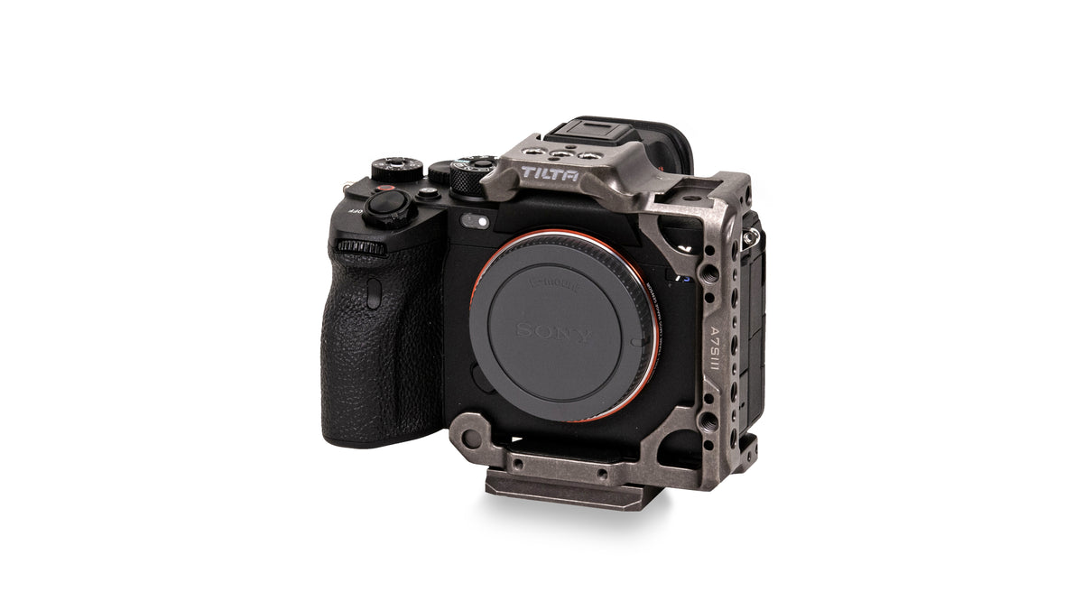 Tilta TA-T18-HCC Half Camera Cage – Aluminium, 94,1 × 105 × 52 mm, 95 g – für Sony a7S III – Grau
