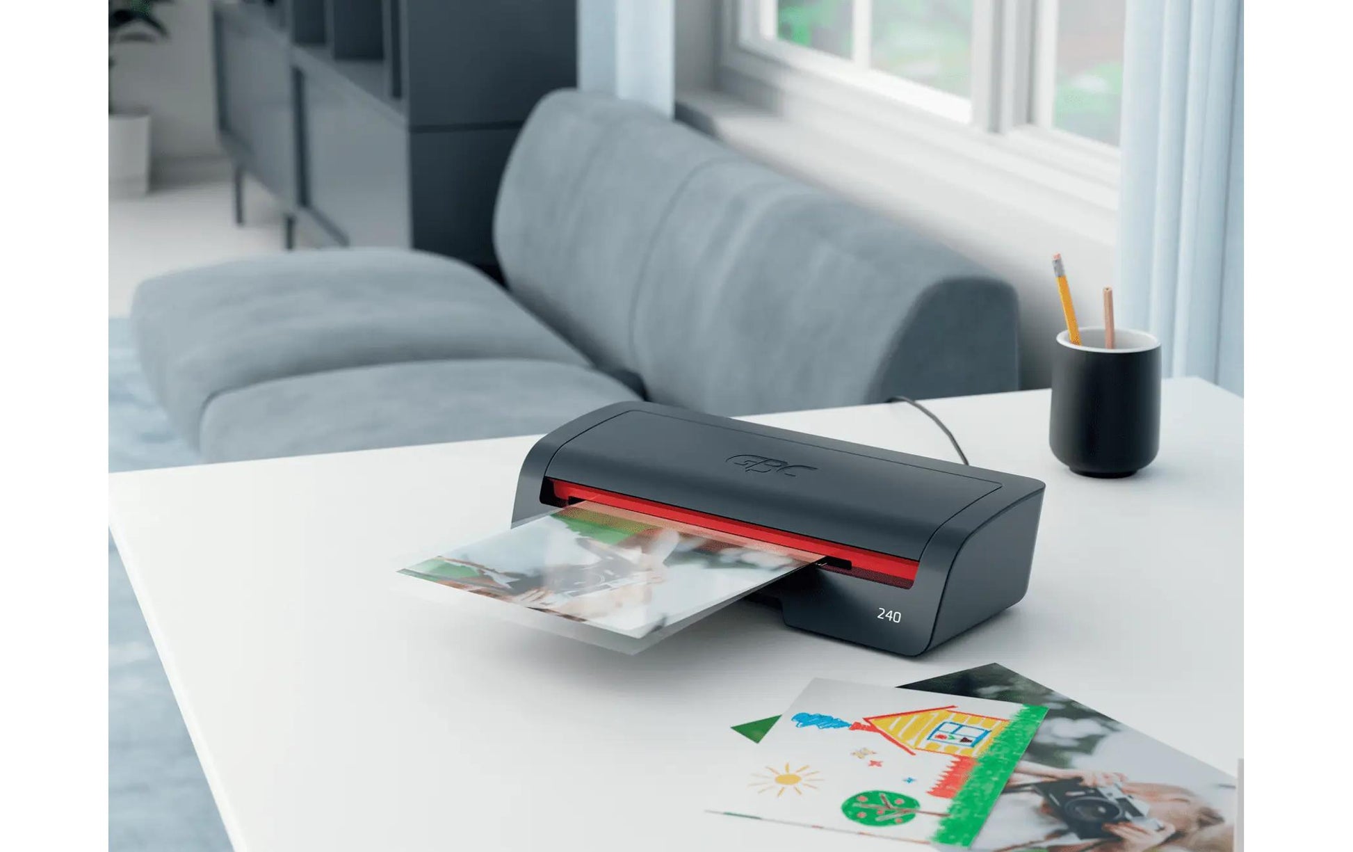 GBC 240 Laminiergerät A4 – 2 Rollen, 75–125 µm, Aufheizzeit 2 Min., 400 mm/min, Schwarz