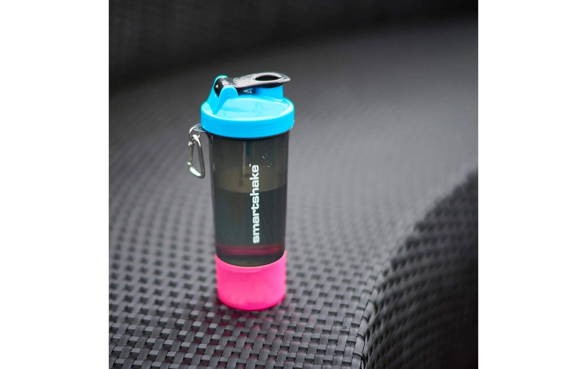 Smartshake Slim Trinkflasche 500 ml – Kunststoff, Sportdeckel, Grau