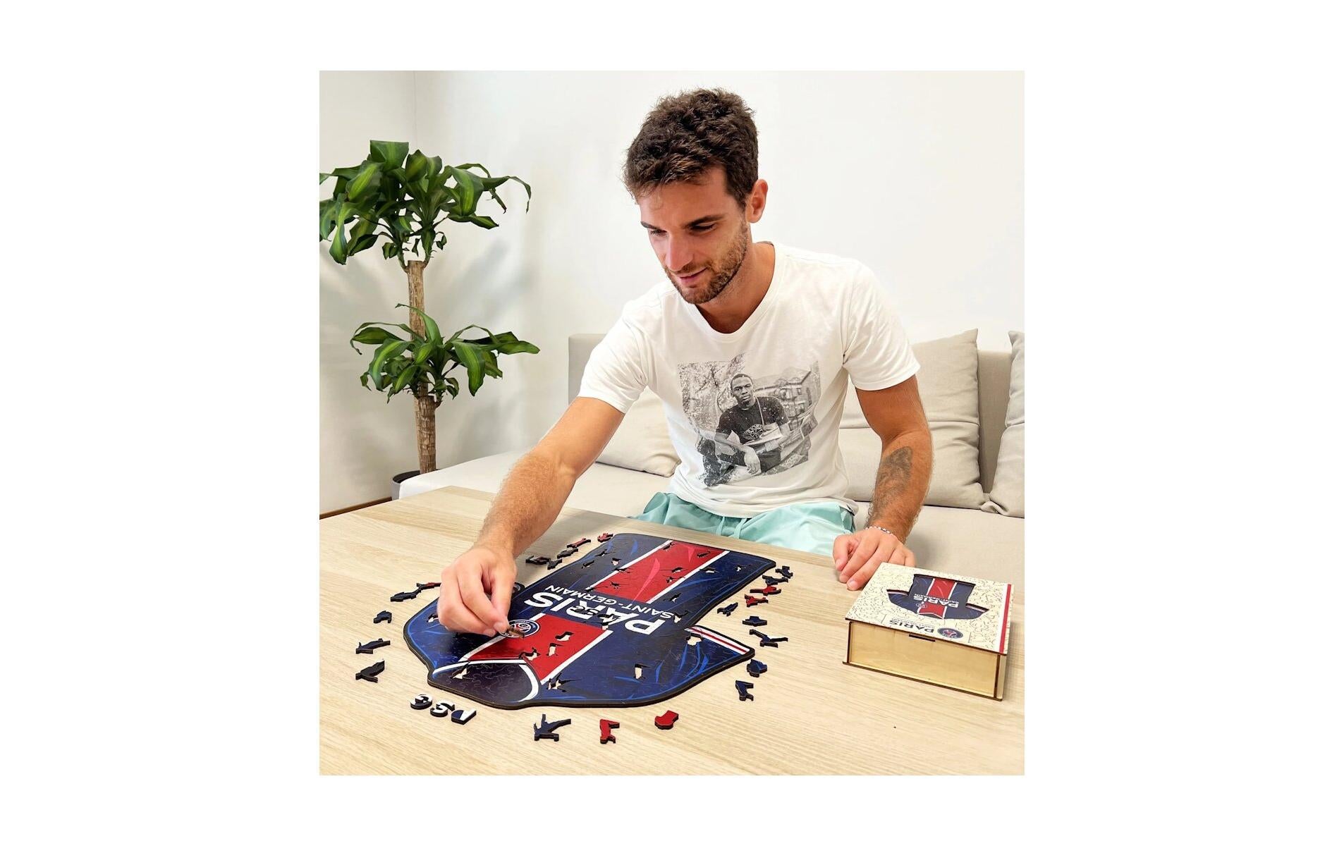 Iconic Puzzles PSG FC - Trikot - Holz-Puzzle, 1 Spieler, ab 10 Jahren, mehrsprachig