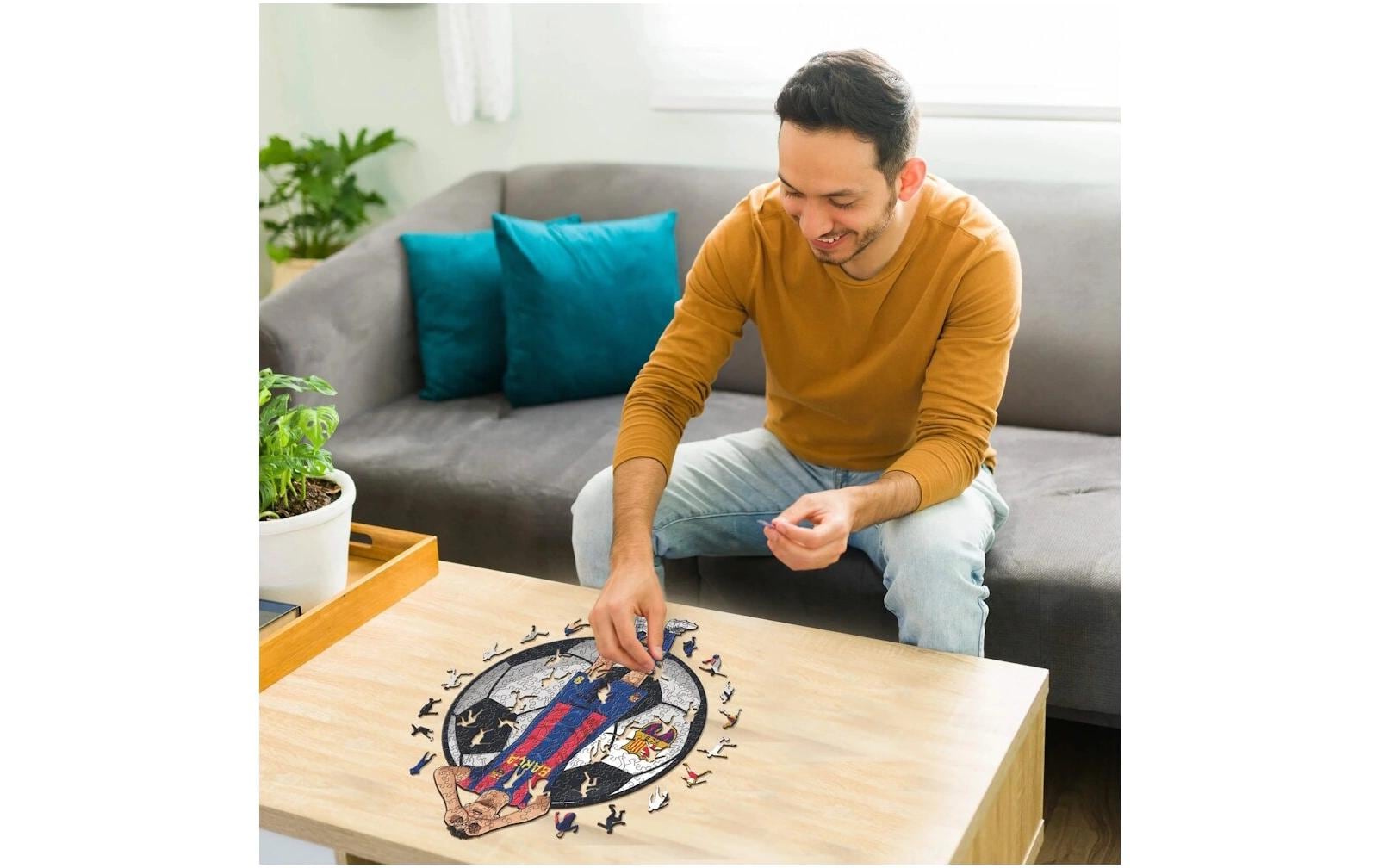 Iconic Puzzles Puzzle FC Barcelona - Pedri – 270 Teile – 30 × 42 cm – ab 10 J. – Holz – mehrfarbig – FSC