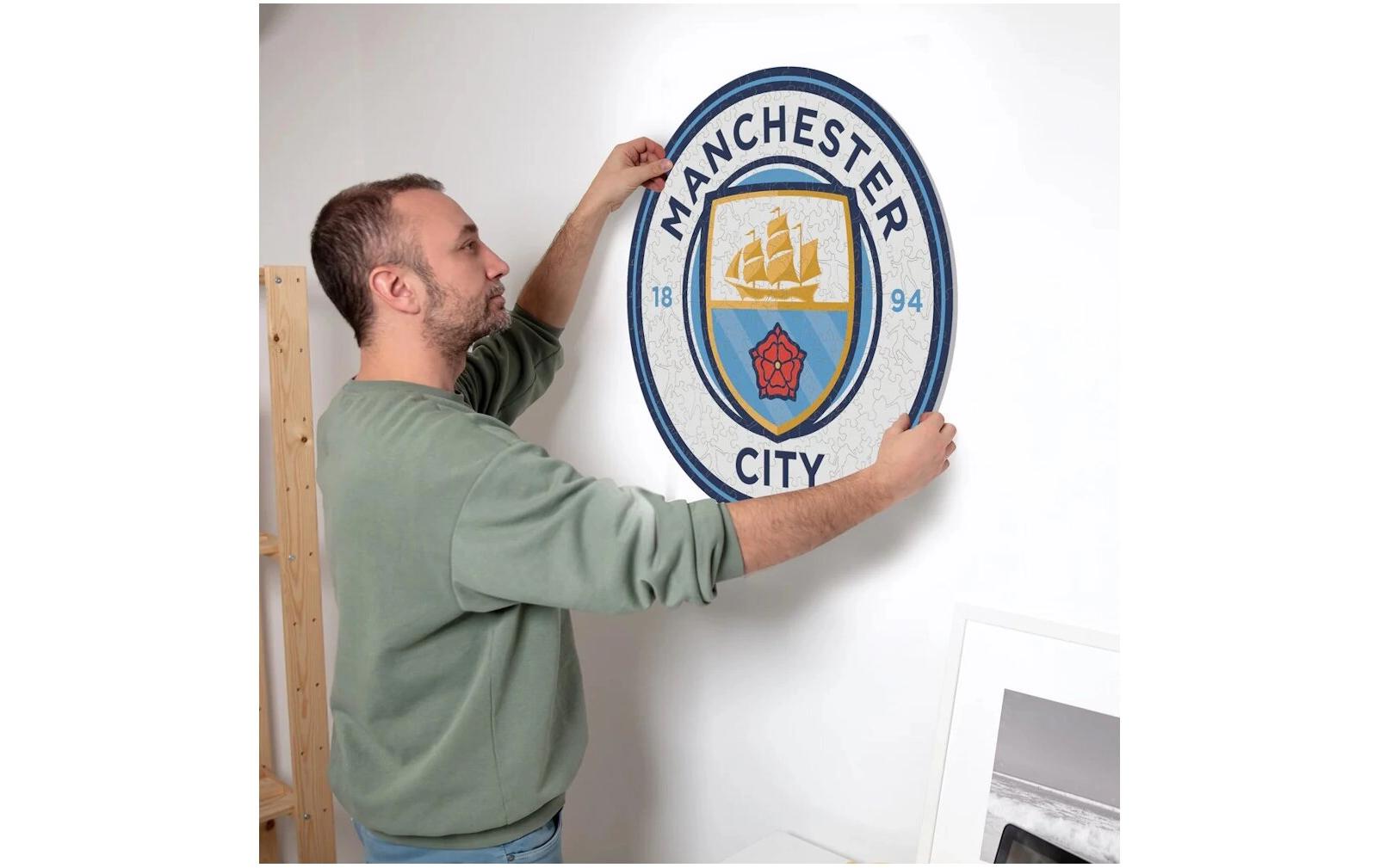 Iconic Puzzles Puzzle Man City FC Logo – 270 Teile – 37,5 × 37,5 cm – ab 10 J. – Holz, mehrfarbig – FSC