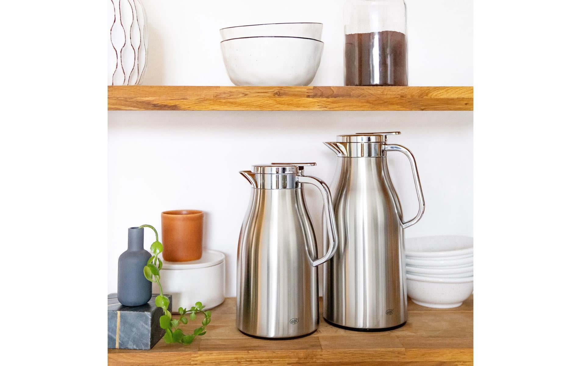 Alfi Thermoskanne Skyline – 1,5 l, 13,8 × 17,0 × 30,5 cm, Edelstahl/PP, Silber, vakuumisoliert, BPA-frei