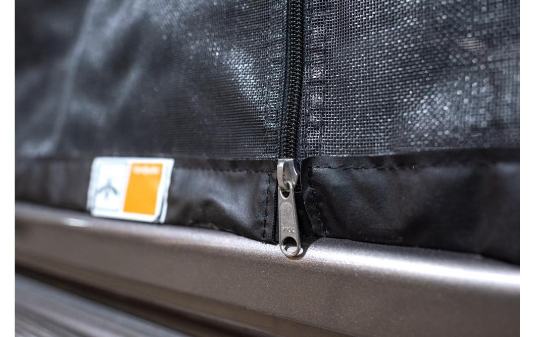 VanQuito Insektenschutznetz – Schwarz – Fiberglas – Magnetverschluss – für VW (Beifahrerseite rechts)