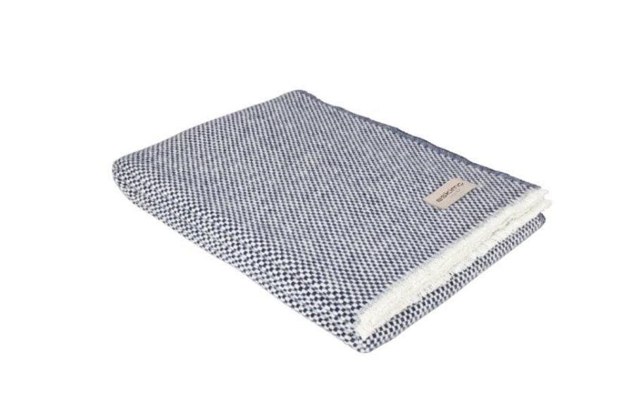 Eskimo Wohndecke – 130 × 180 cm, Wolle-Mix, Jeansblau