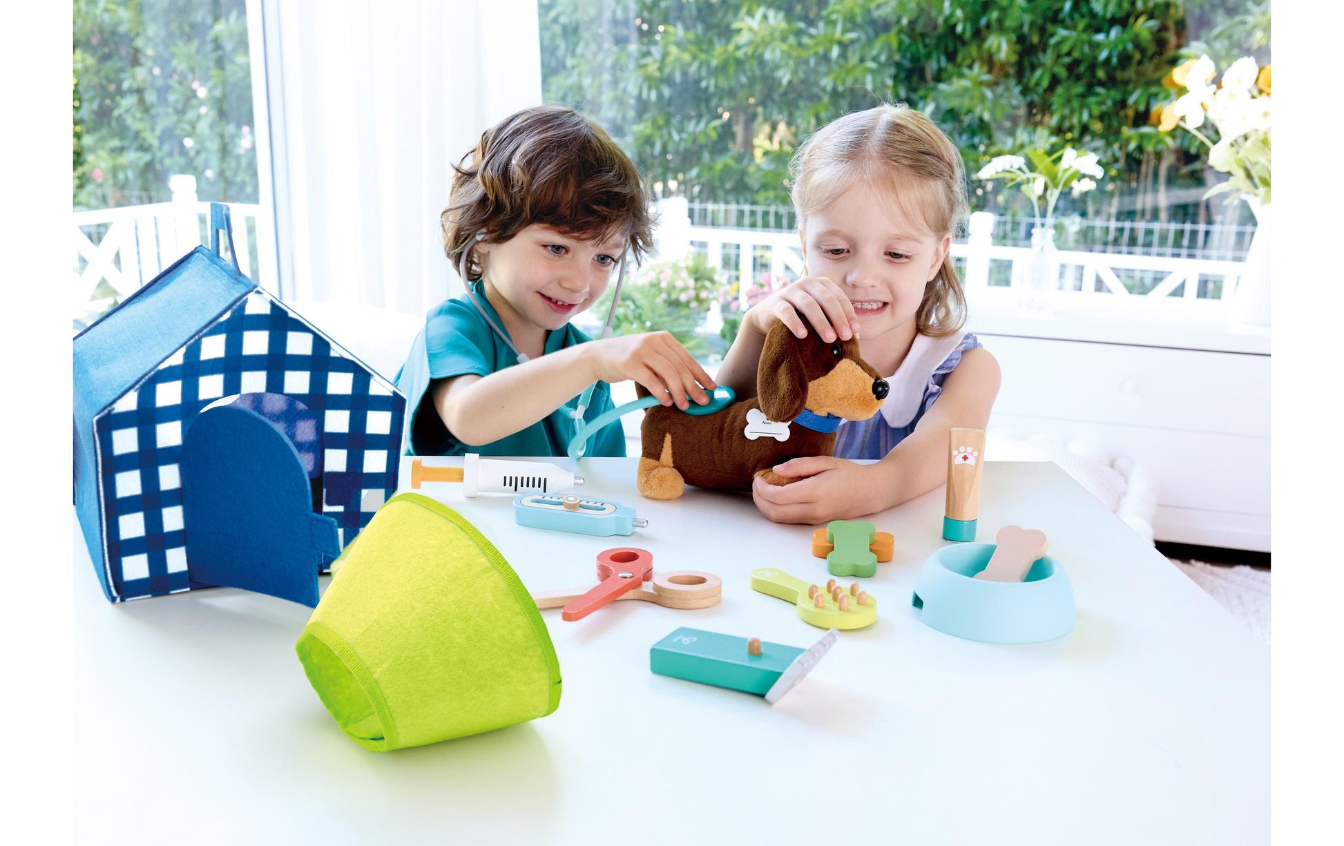Hape Tierarzt-Spielset – 16-teilig – 20,5×18,5×20 cm – ab 3 Jahren – mehrfarbig – FSC