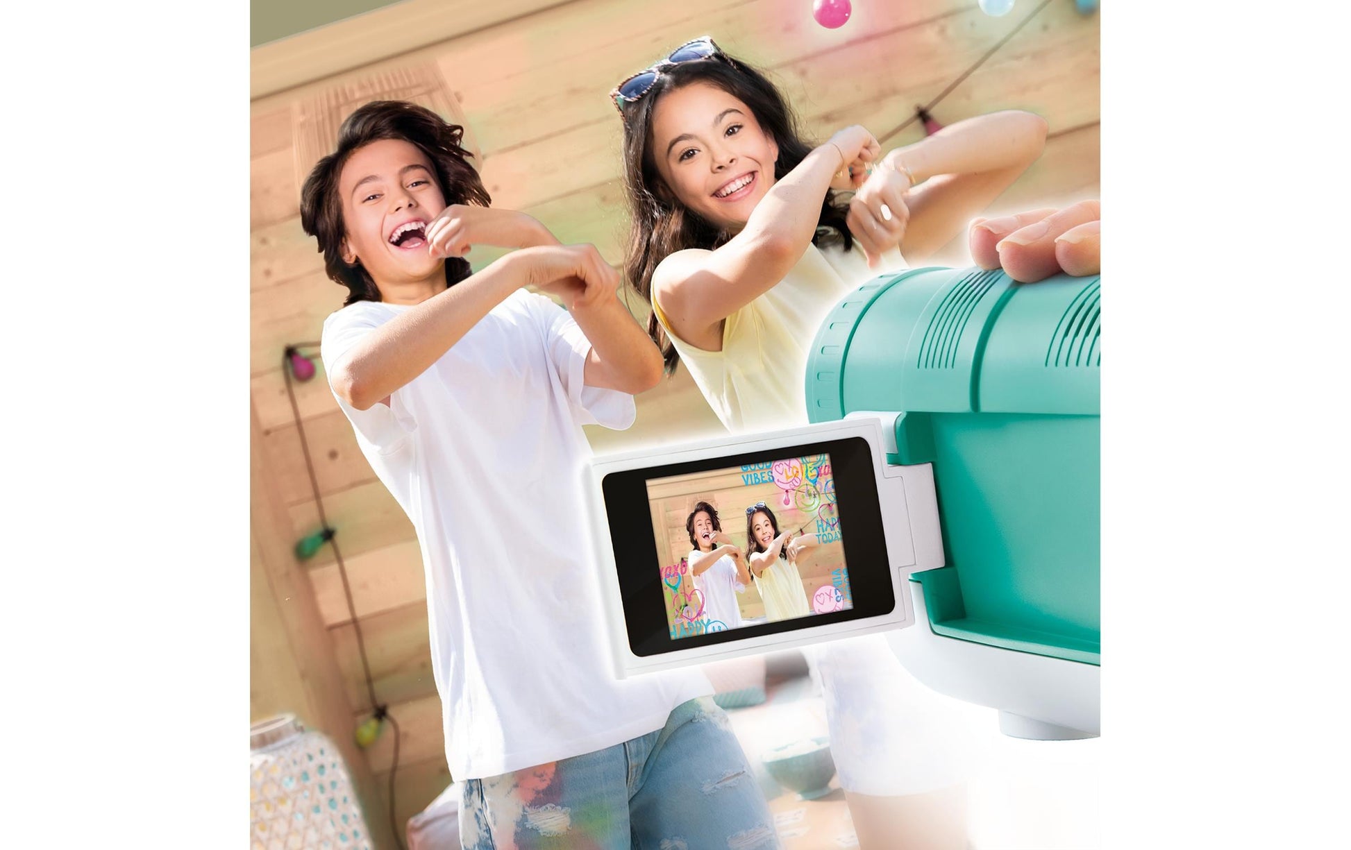 Canal Toys Spielzeug-Kamera Camera Projector – 16 GB, 1 Batterie – 1 Stück – ab 8 J. – türkis/weiss