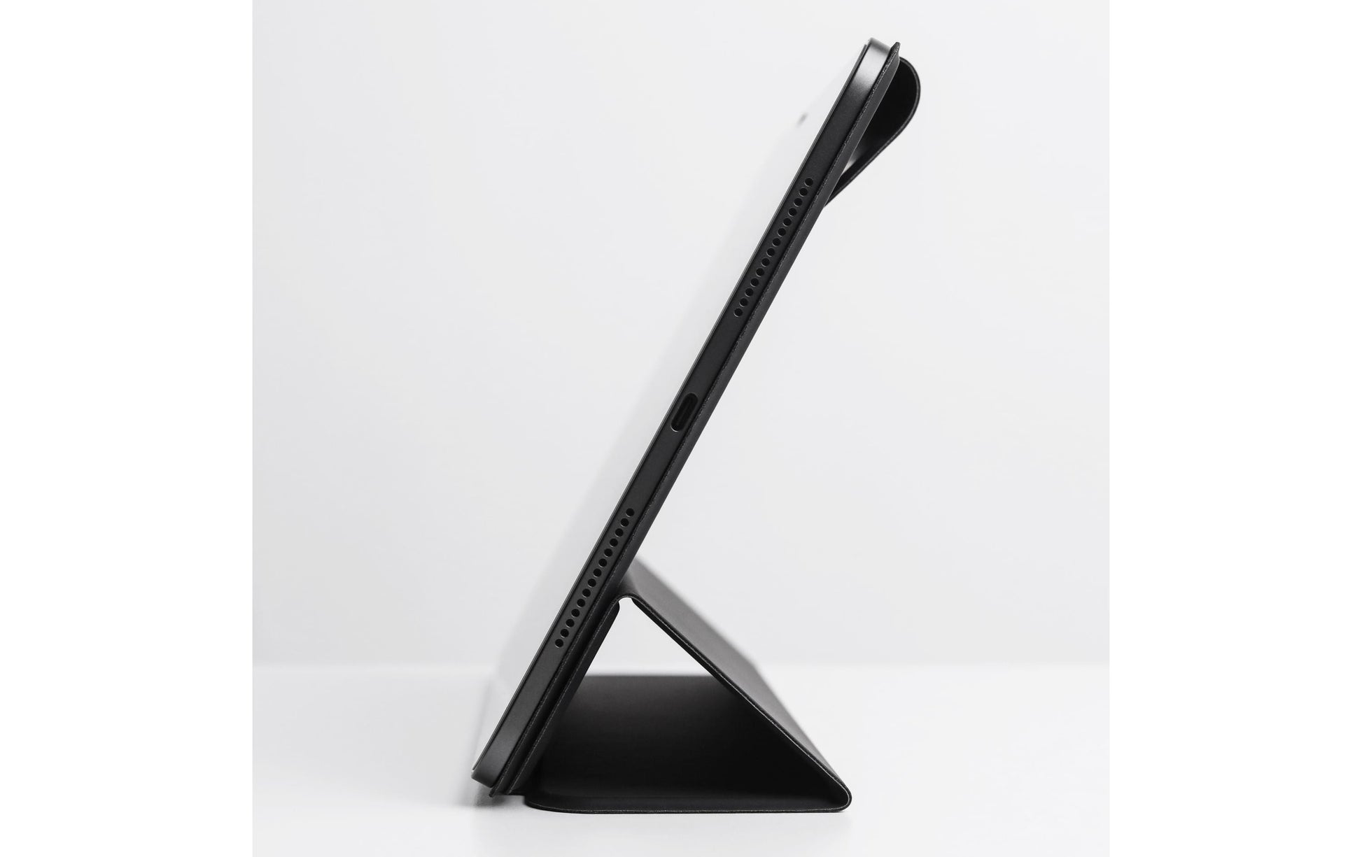 Vonmählen Tablet-Hülle für Apple iPad Air 13" (M3/2025) – Schwarz