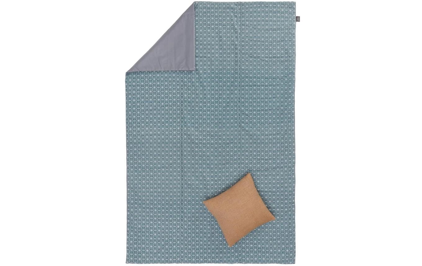 URBANARA Ankisa Wohndecke – Baumwolle, Grüngrau/Weiss/Taubenblau – 130 × 190 cm