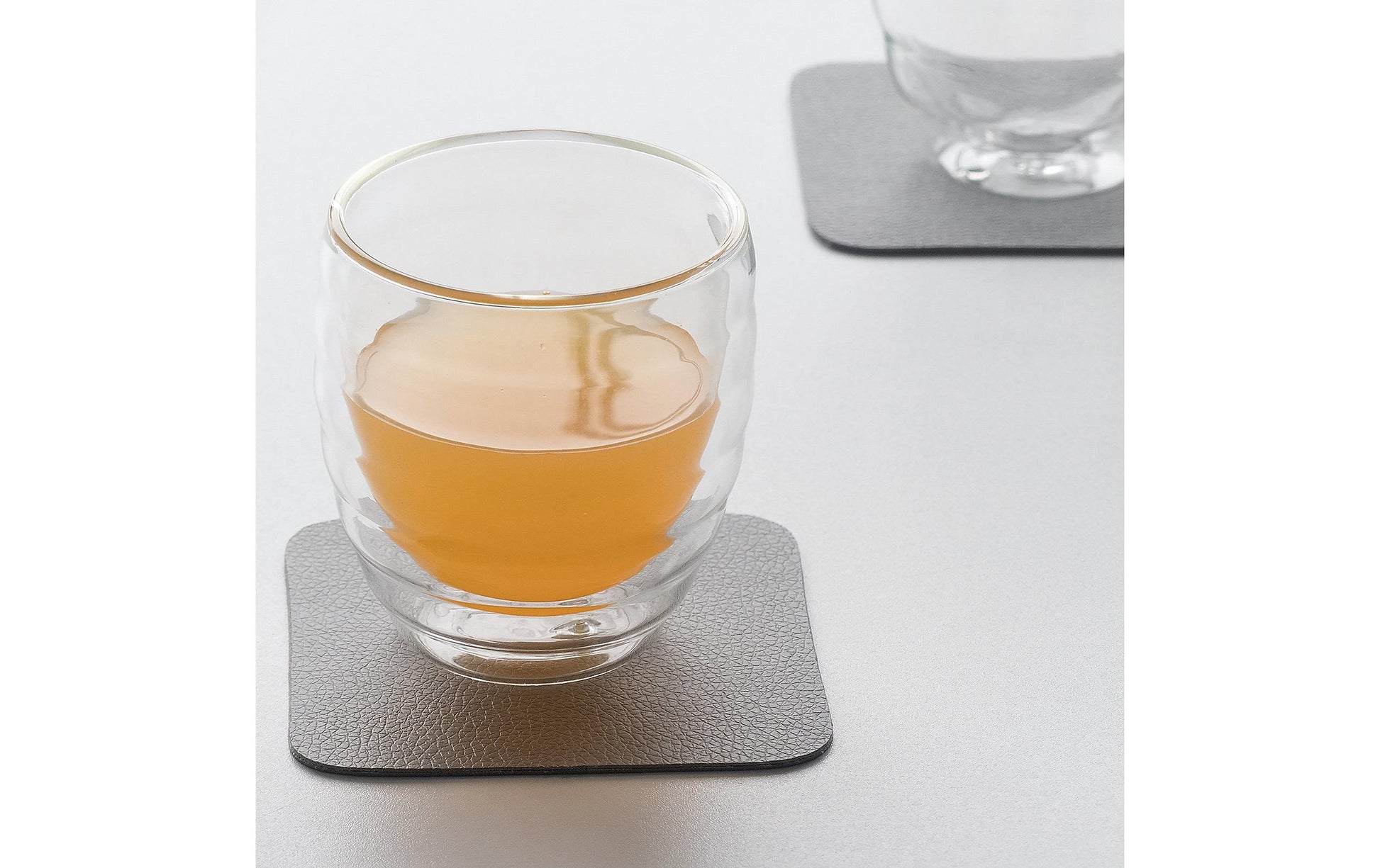 Kela Untersetzer Kimara – 4er Set, 10,0 × 10,0 × 0,2 cm, Kunstleder, Grau, für Glas