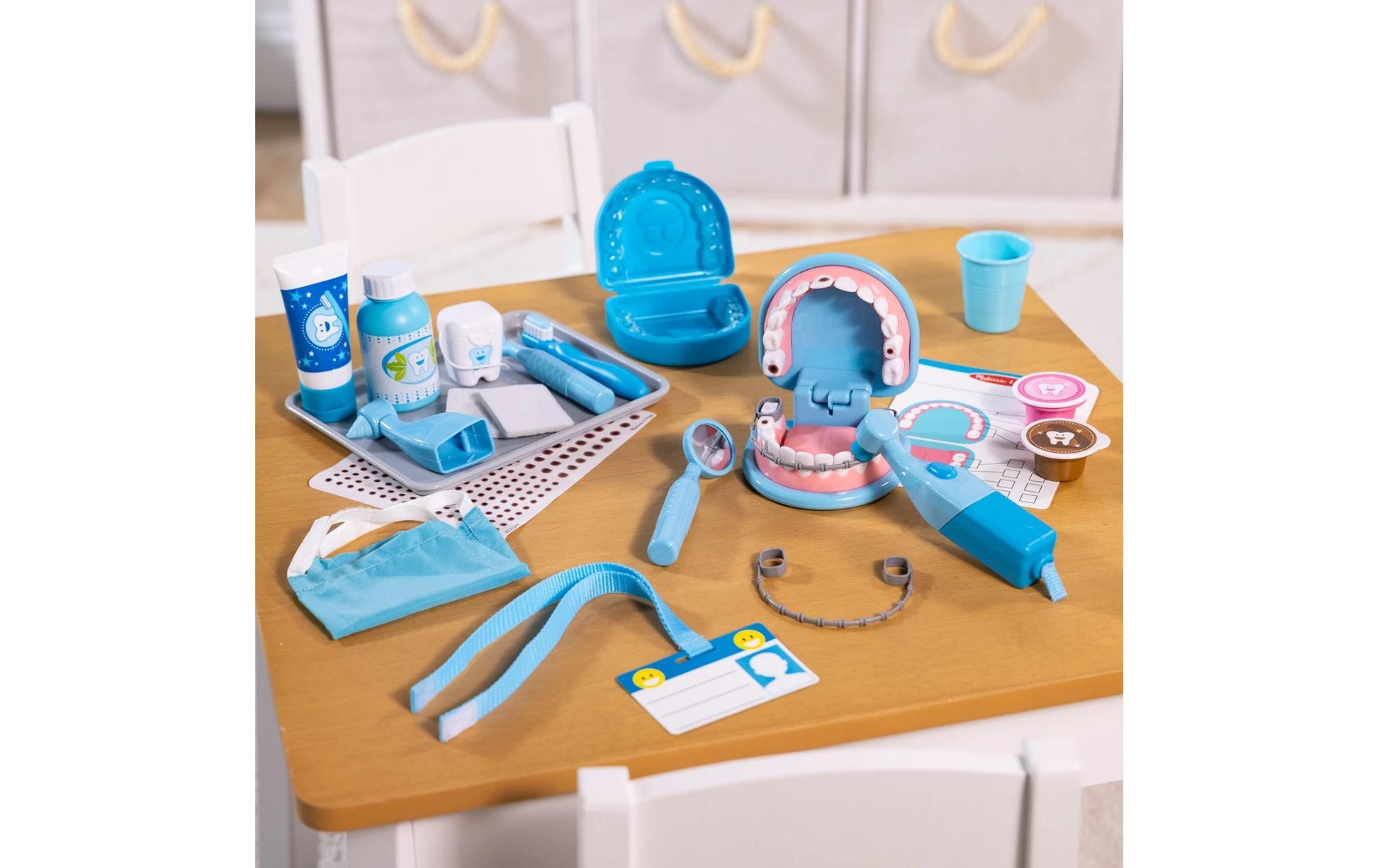 Spin Master Melissa & Doug Zahnarzt-Spielset – 34,3×26,7×8,6 cm – ab 3 Jahren – blau
