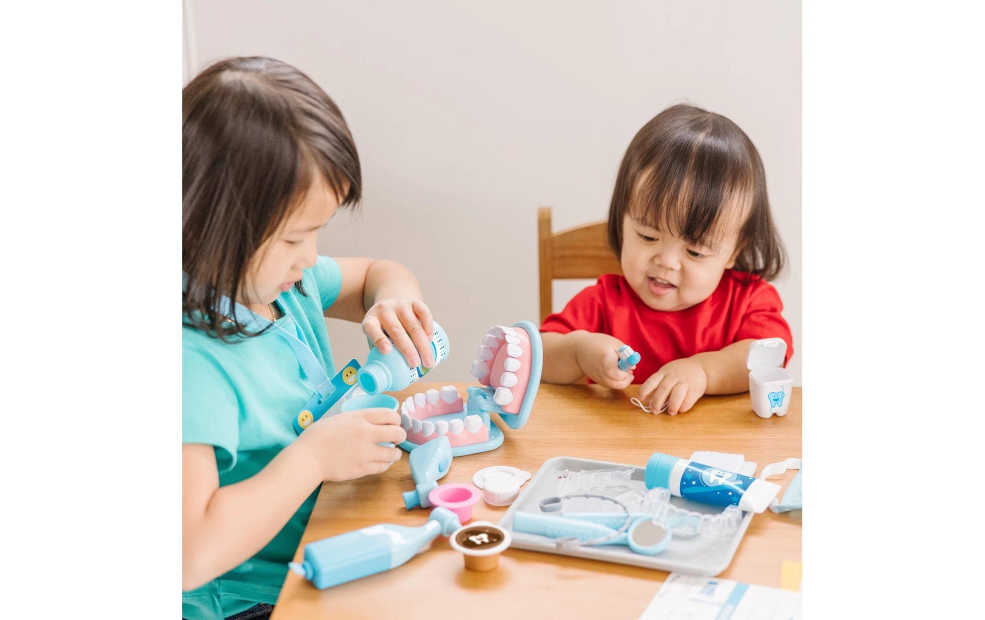 Spin Master Melissa & Doug Zahnarzt-Spielset – 34,3×26,7×8,6 cm – ab 3 Jahren – blau