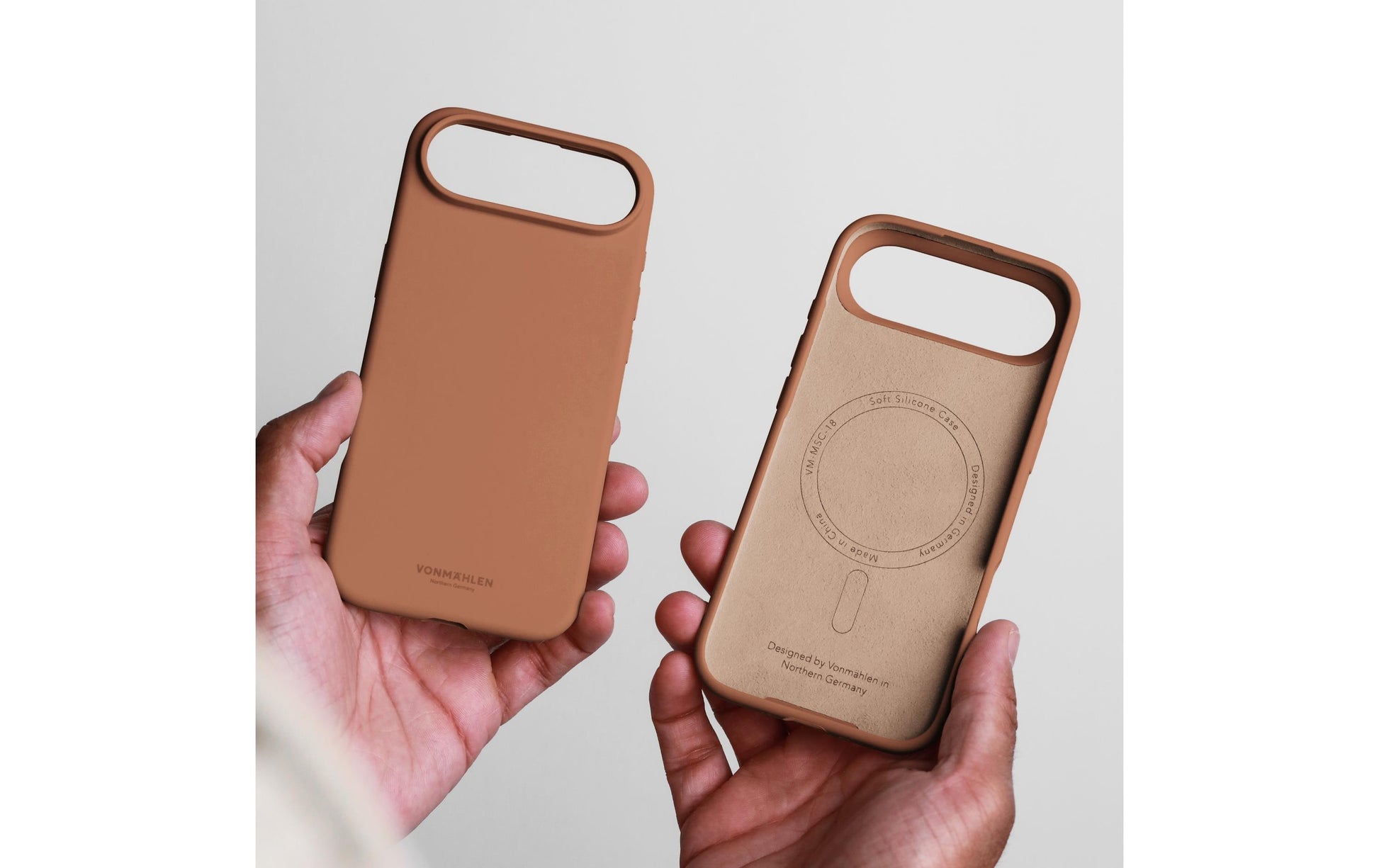 Vonmählen Backcover – für Apple iPhone Air – braun – Silikon