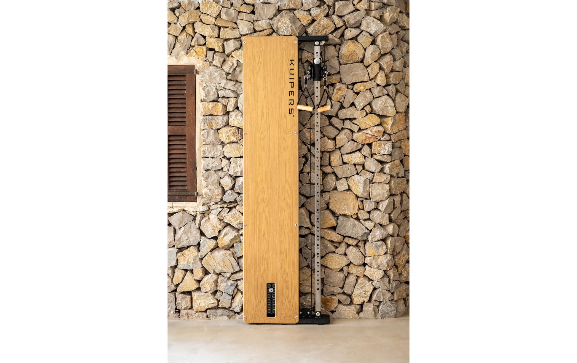 Kuipers Fitness Slim Beistelltisch – 60 × 110 × 200 cm – Esche – Braun