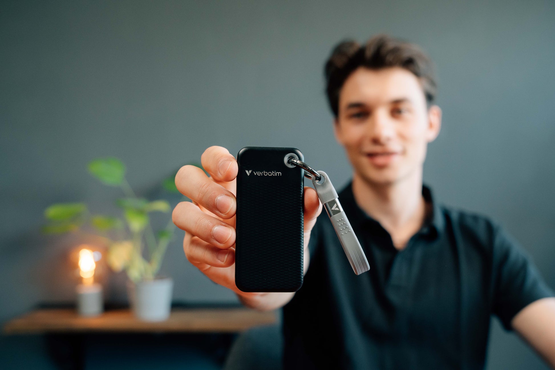 Verbatim Pocket SSD – 1 TB, USB-C USB 3.2 Gen 2 (10 Gbit/s), 1000 MB/s, Schwarz/Grau