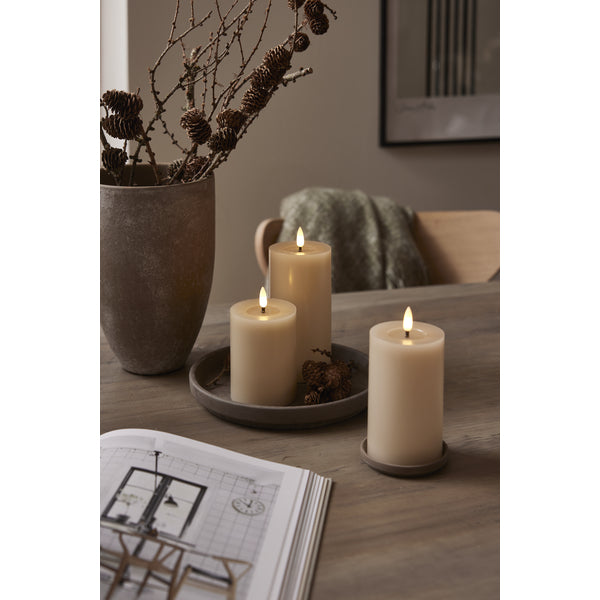 Star Trading LED-Kerze – 15 × 7,5 cm – Timer (6 Stunden an, 18 Stunden aus), beige