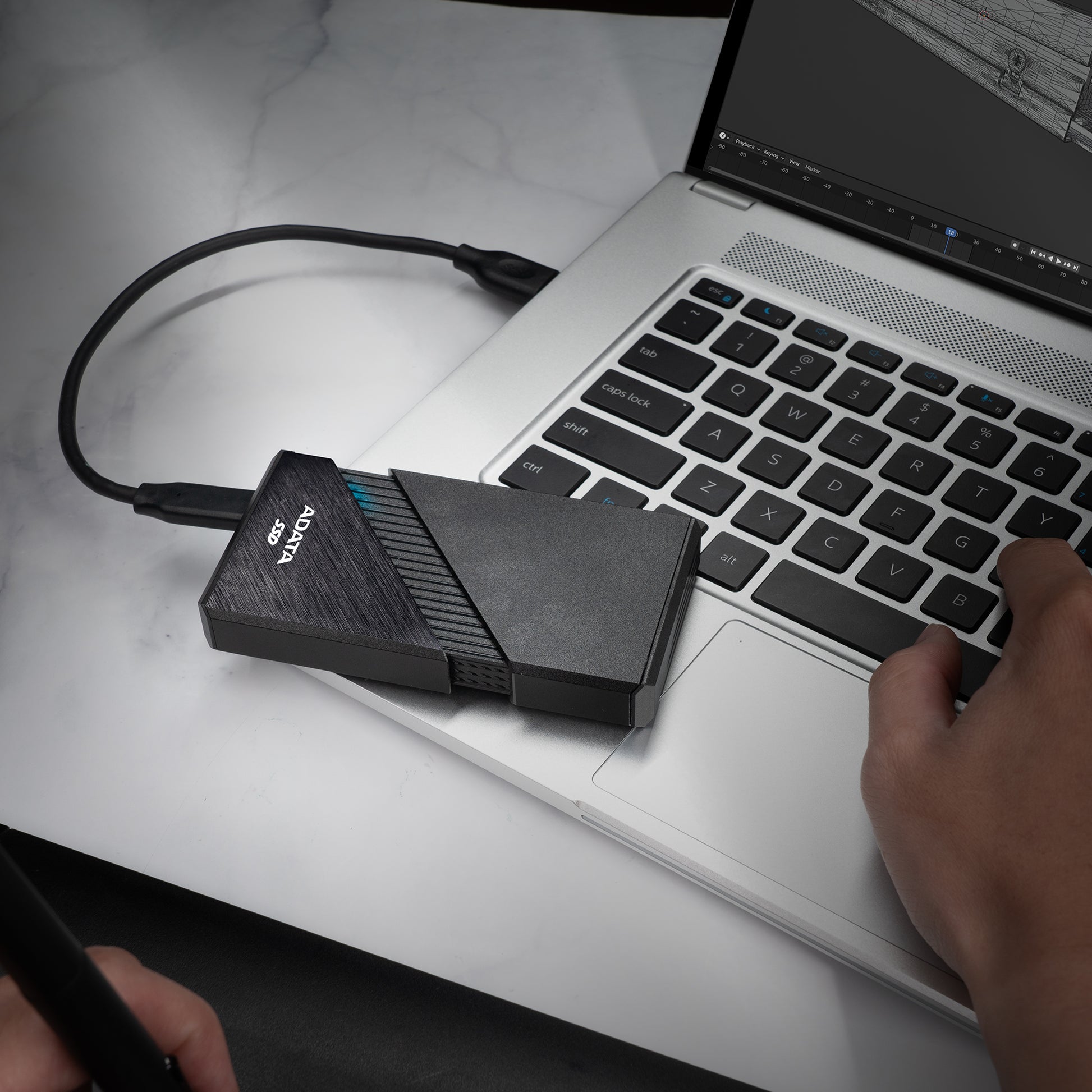 ADATA Flash SE920 Speichergerät – 2 TB, USB4 (USB Typ-C), Thunderbolt 4