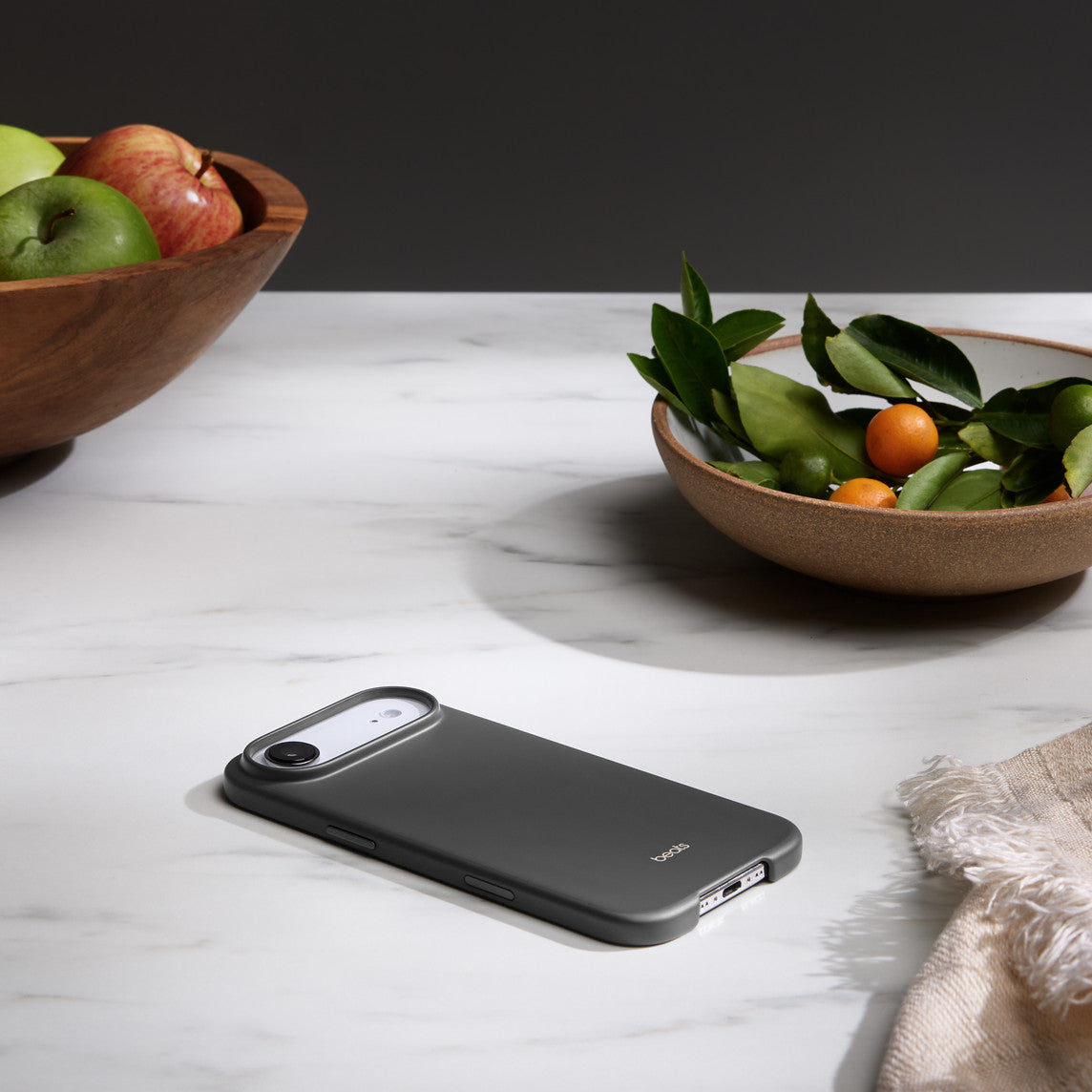 Apple Backcover – für iPhone Air – dunkelgrau – PC, MagSafe-kompatibel