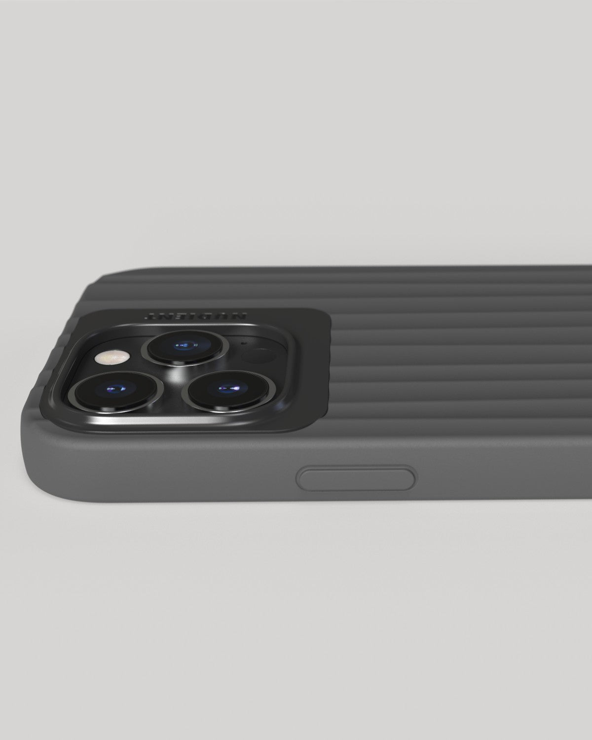 Nudient – Backcover Bold – für Apple iPhone 16 Pro Max – schwarz – MagSafe-kompatibel