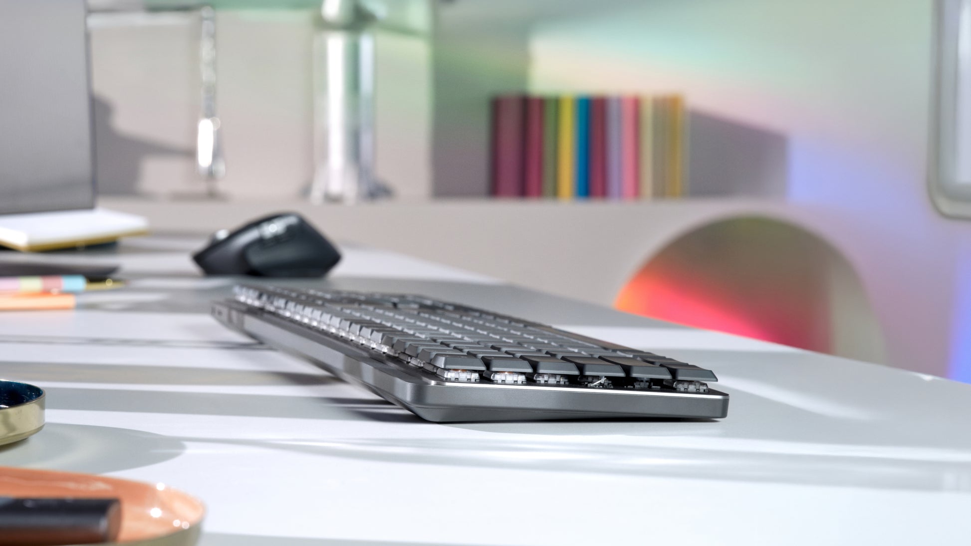 Logitech MX Mechanical – Tastatur, kabellos (Bluetooth), DE-Layout (DE), mechanisch, beleuchtet, Grau
