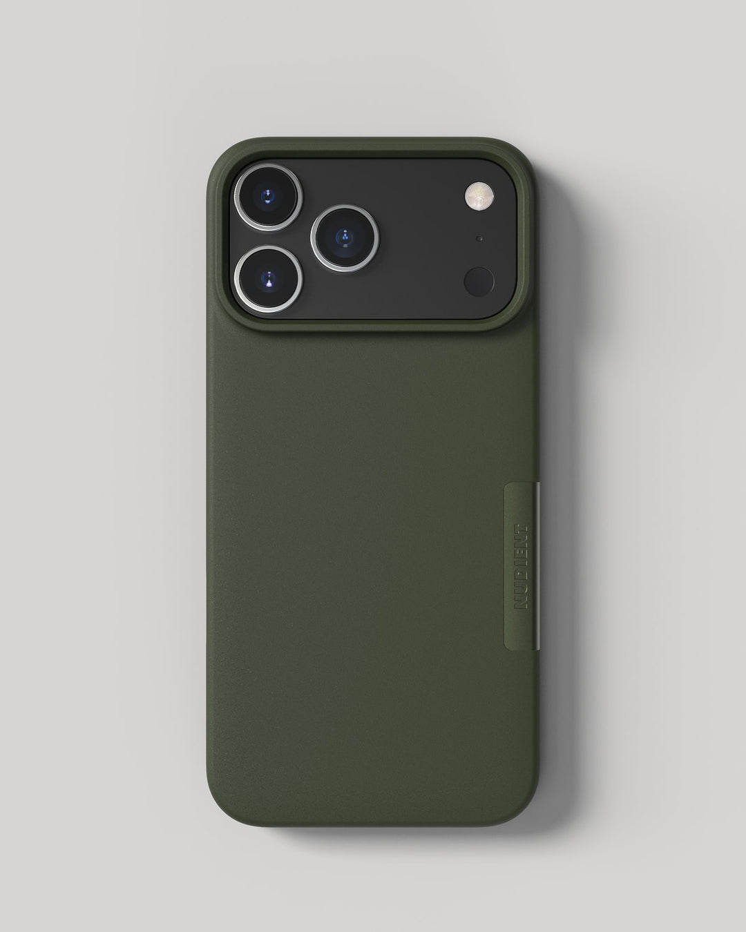 Nudient – Backcover – für Apple iPhone 17 Pro Max – Dunkelgrün – MagSafe-kompatibel