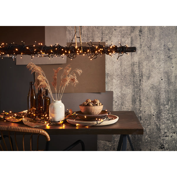 Star Trading Lichterkette – 11 m, 5,3 W, 540 LEDs – Warmweiss, 1900 K – IP55 – Netzbetrieb – Schwarz, PVC
