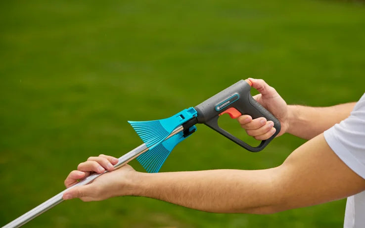 Gardena 11700-20 Greifzange – Länge 945 mm, Gewicht 0,33 kg, Kunststoffgriff