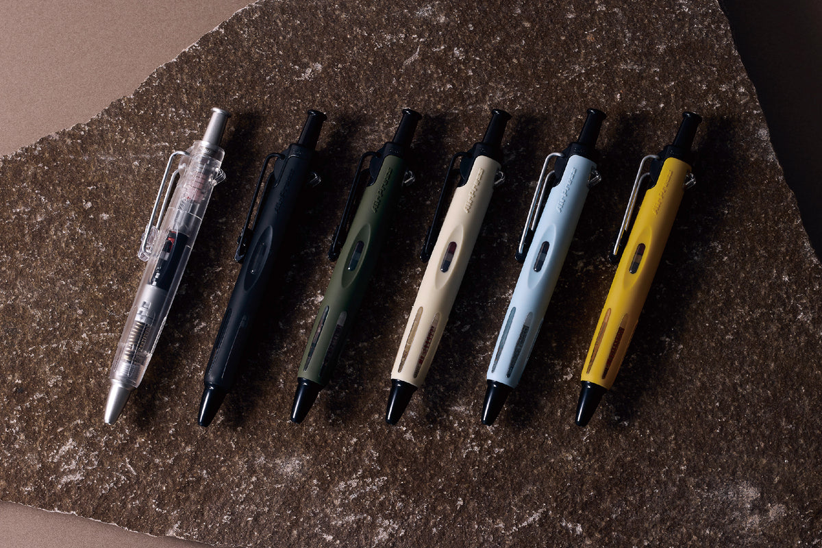 Tombow Airpress Pen Kugelschreiber – Schwarz, Spitze 0,7 mm, Druck, Blau-grau, dokumentenecht
