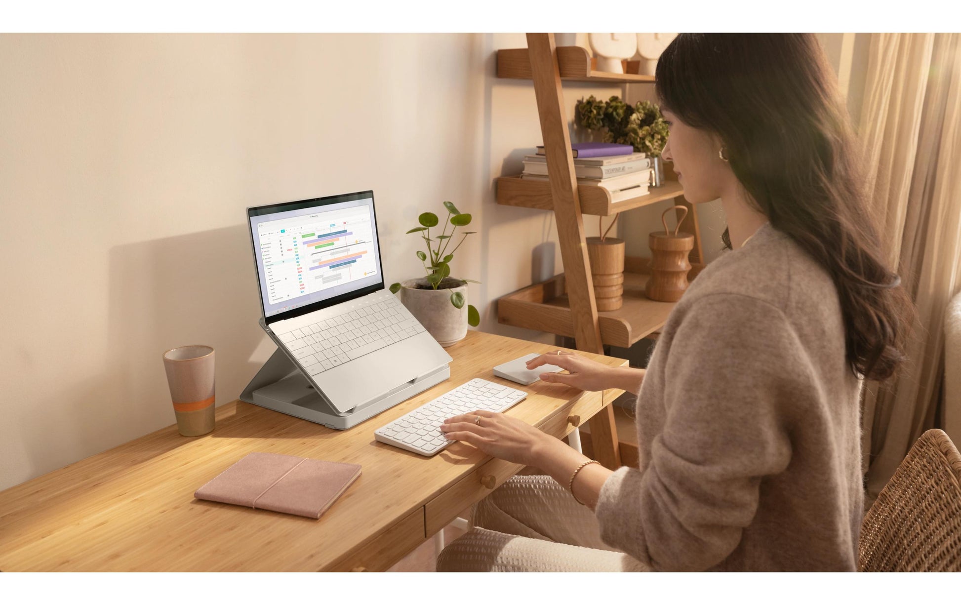 Logitech Casa Tastatur-Case für Notebooks 10–17" – Bluetooth, QWERTZ (CH) – Weiss