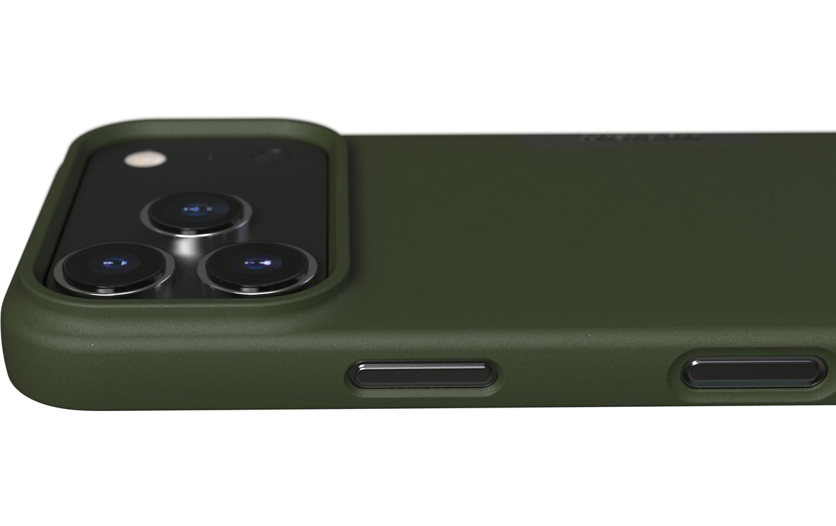 Nudient Backcover – für Apple iPhone 17 Pro Max / iPhone 18 Pro Max, MagSafe, Kunststoff, Pine Green